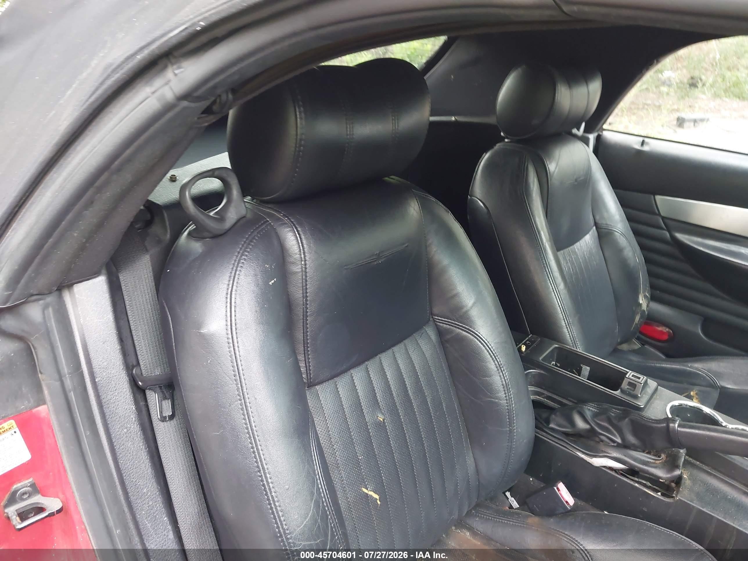 2004 Ford Thunderbird Red vin: 1FAHP60A24Y107932