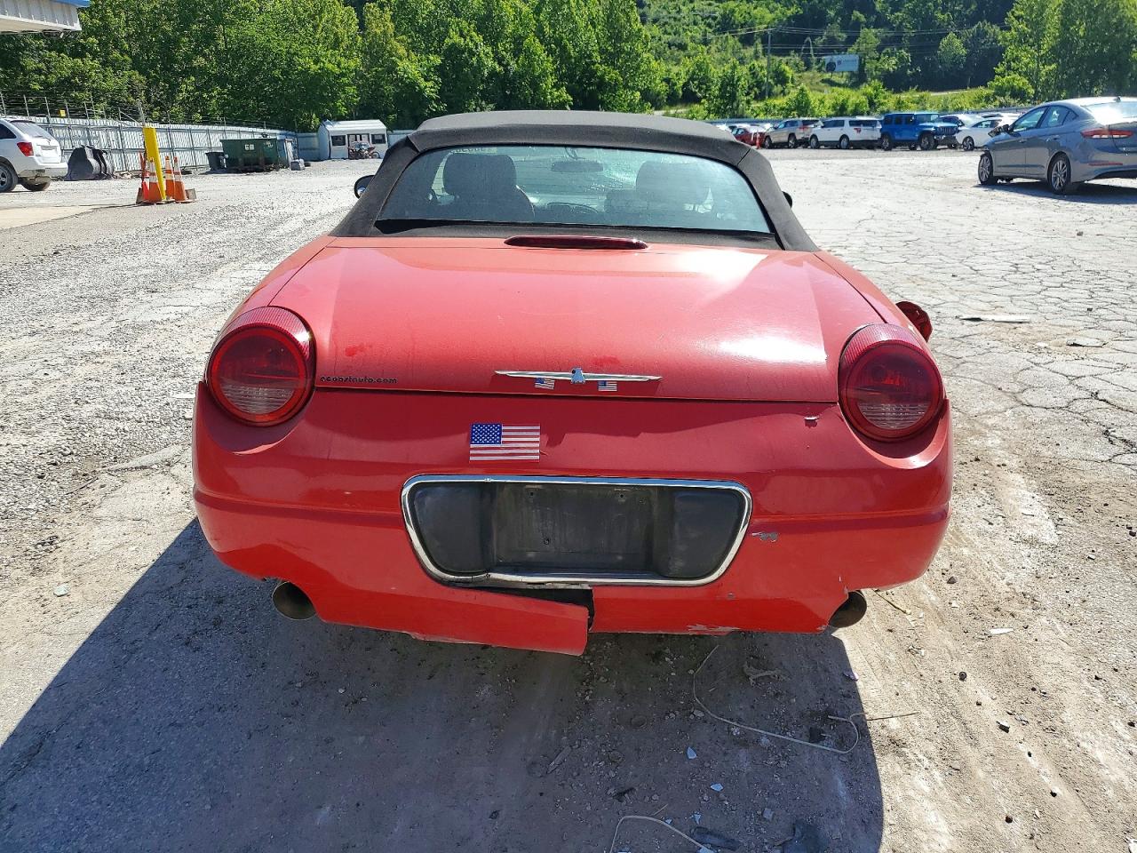 2002 Ford Thunderbird Красный vin: 1FAHP60A62Y112127