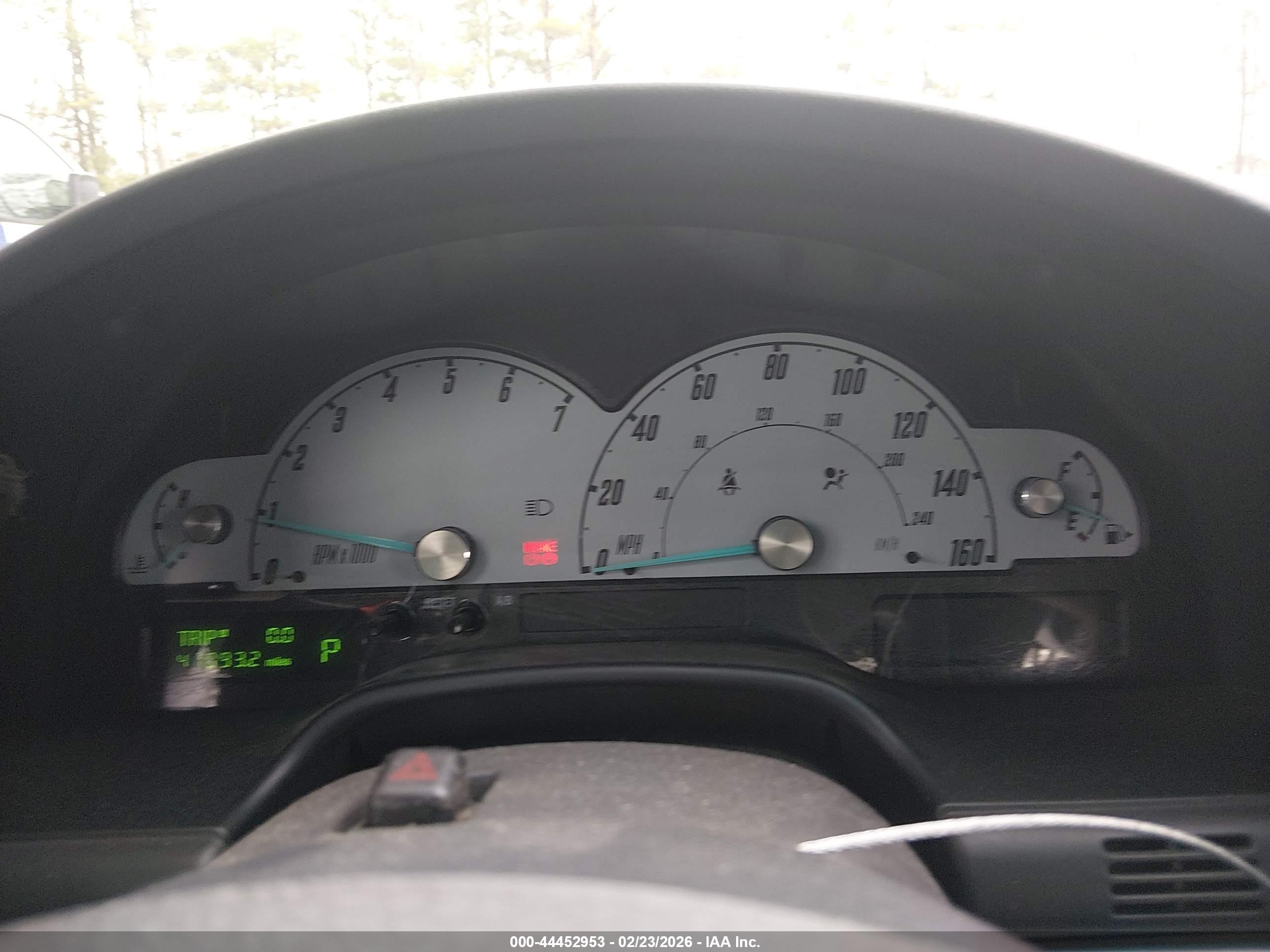 2002 Ford Thunderbird   Синий vin: 1FAHP60A62Y129865