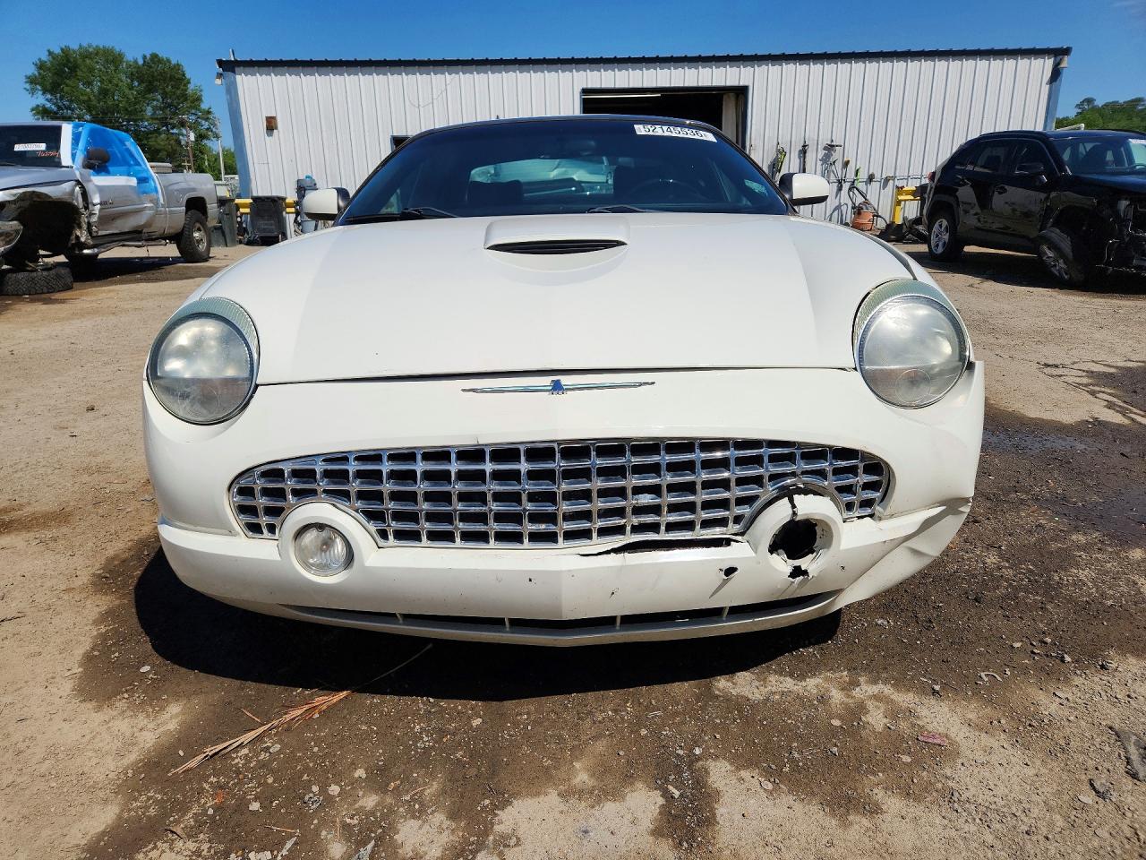 2003 Ford Thunderbird White vin: 1FAHP60A63Y114428