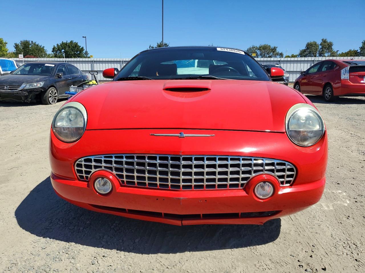 2005 Ford Thunderbird Red vin: 1FAHP60A75Y105580