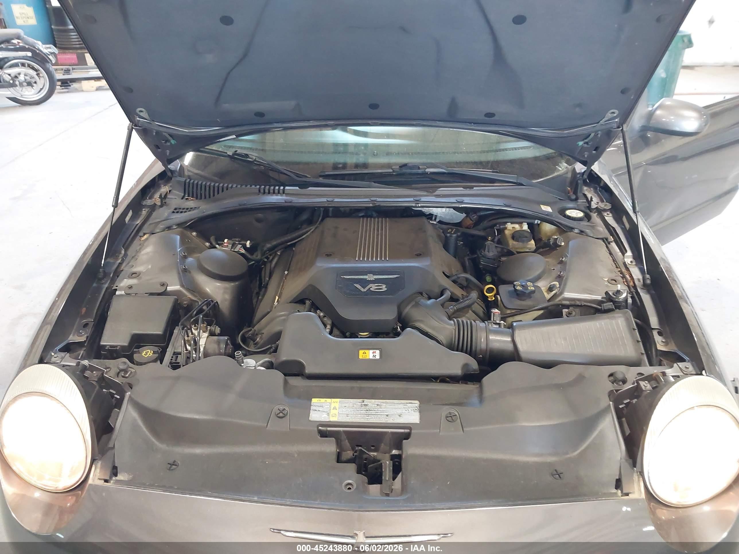2003 Ford Thunderbird   Gray vin: 1FAHP60A83Y100496