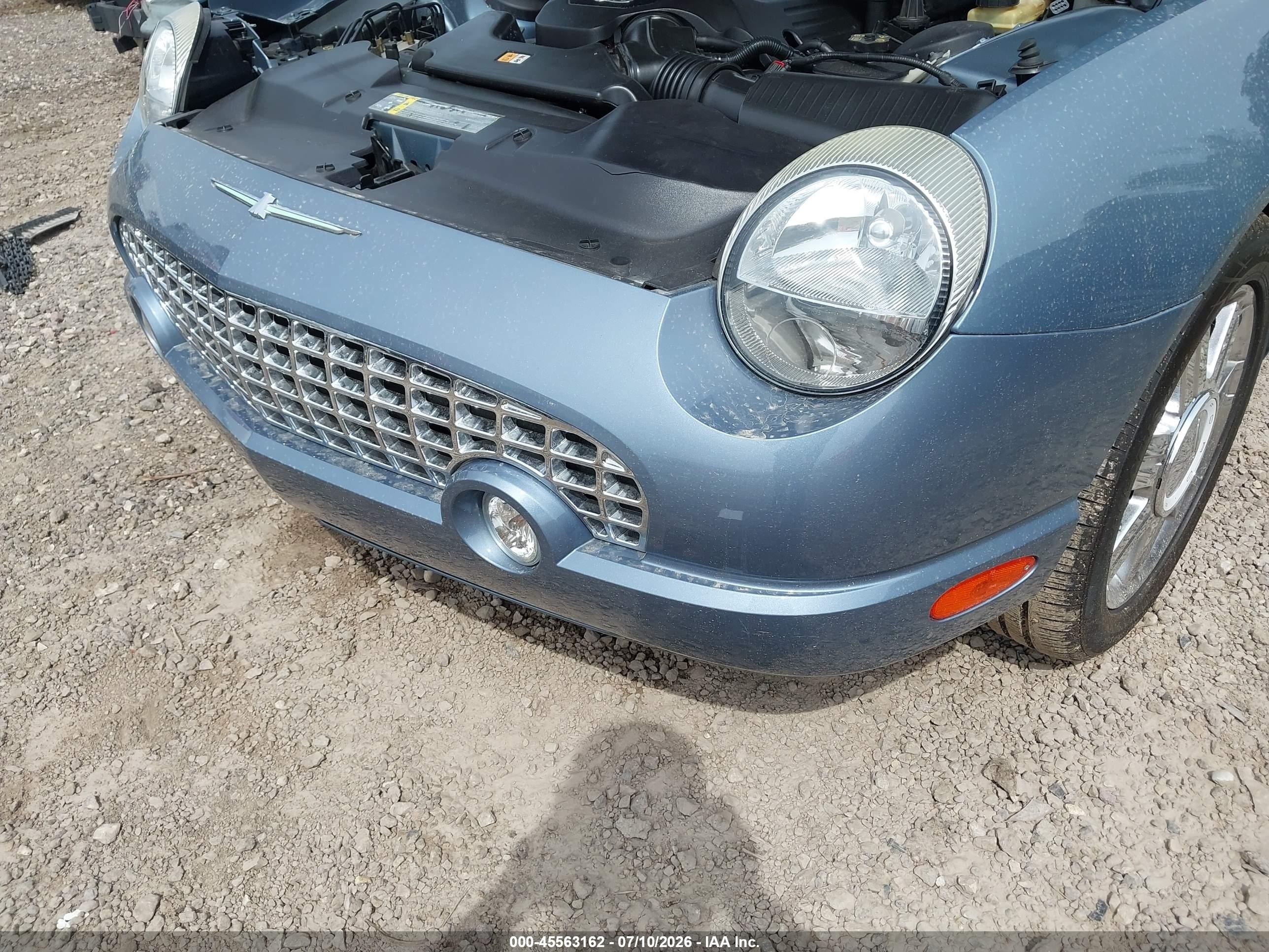 2005 Ford Thunderbird 50th Anniversary Light Blue vin: 1FAHP60AX5Y103323