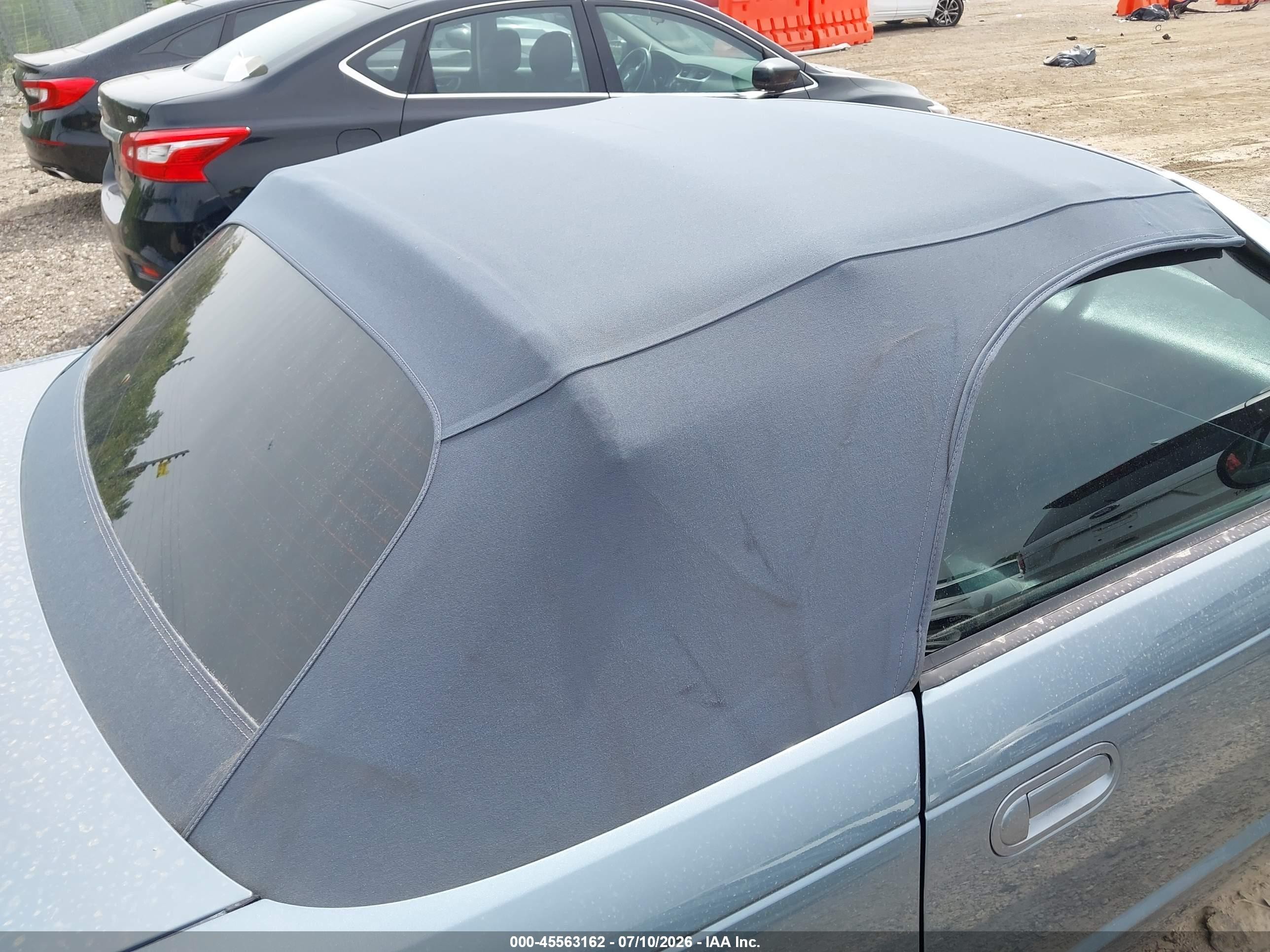 2005 Ford Thunderbird 50th Anniversary Light Blue vin: 1FAHP60AX5Y103323