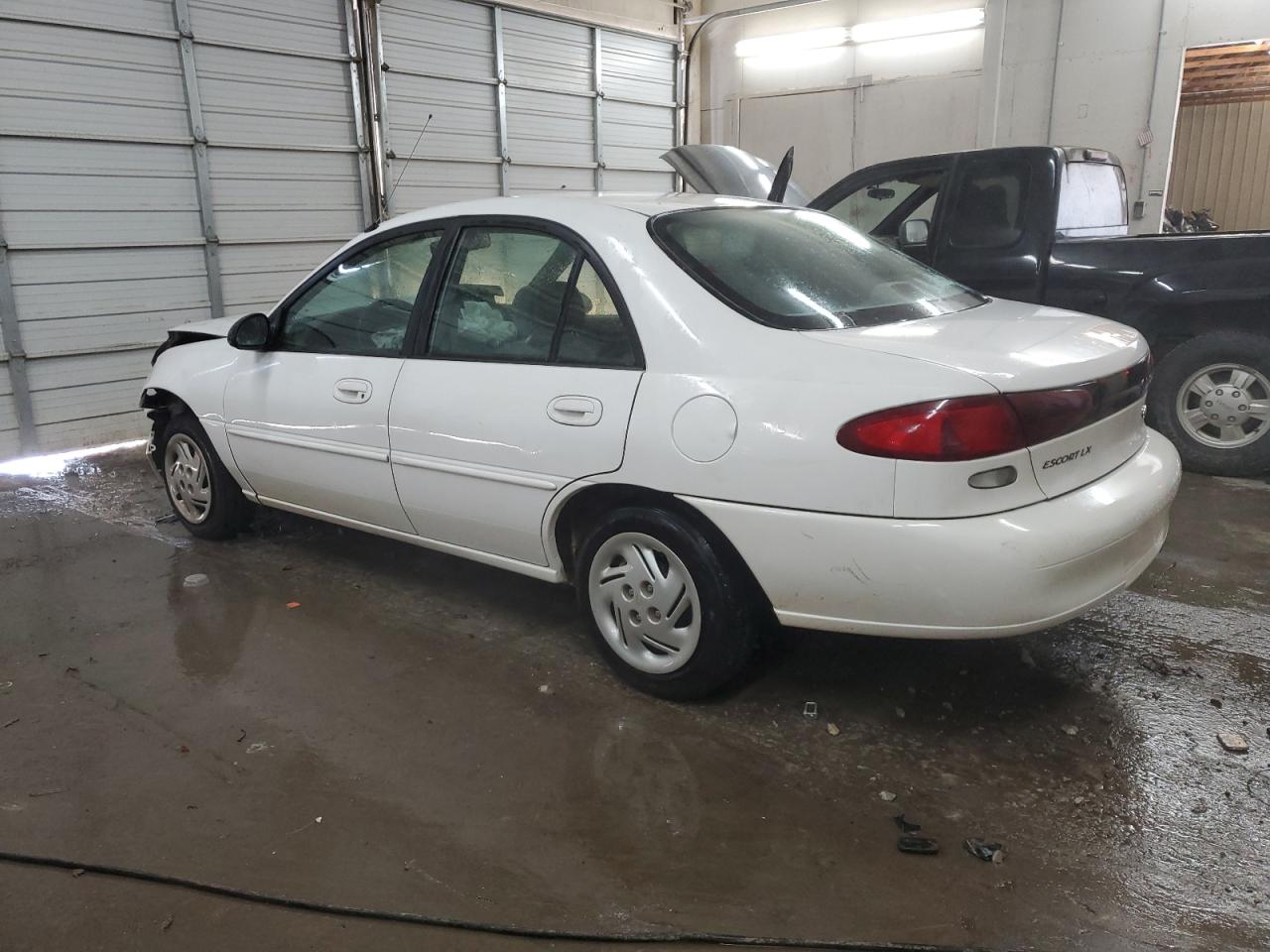 1997 Ford Escort Lx White vin: 1FALP13P3VW360820