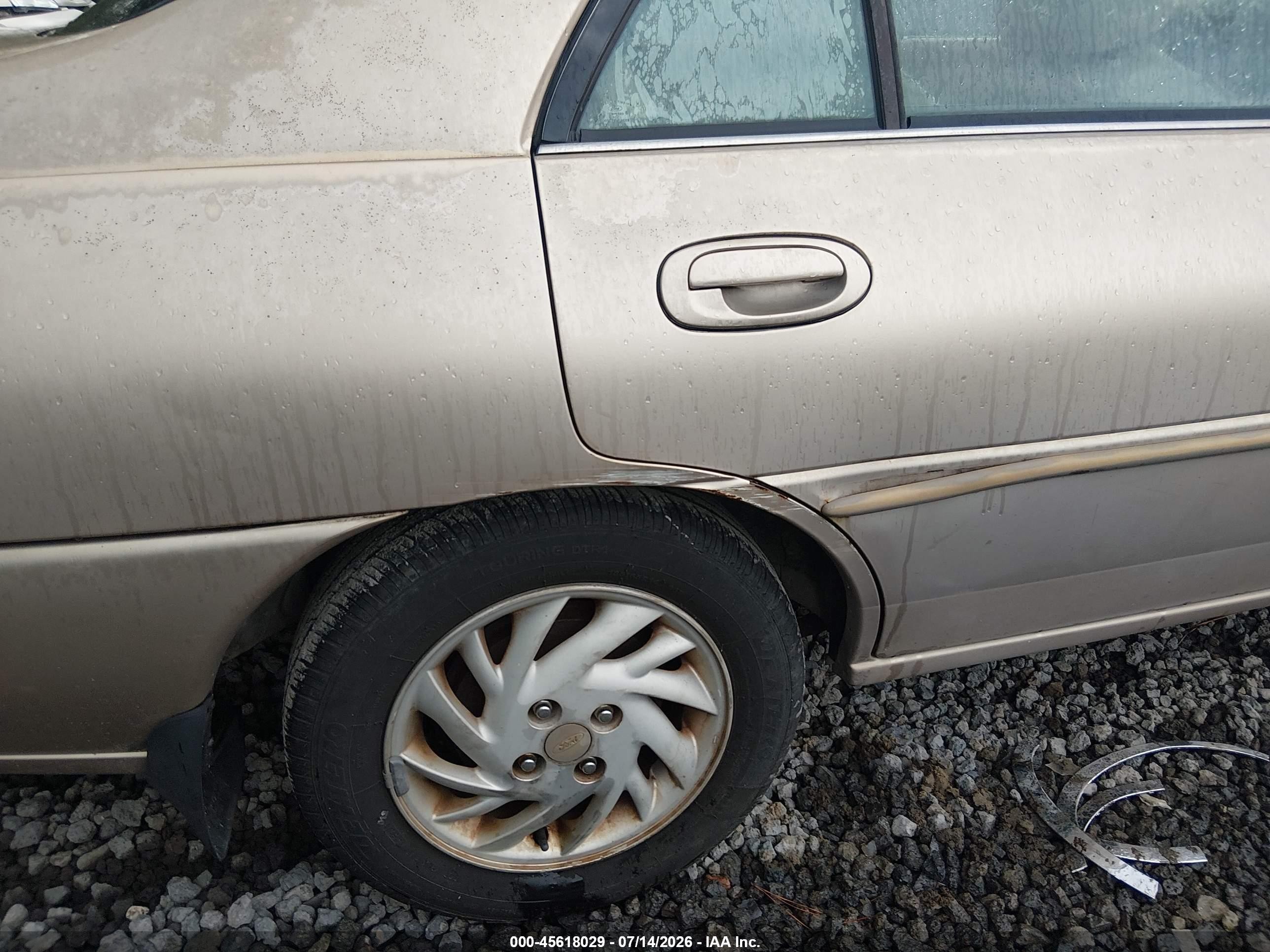 1997 Ford Escort Lx Gold vin: 1FALP13P5VW356011
