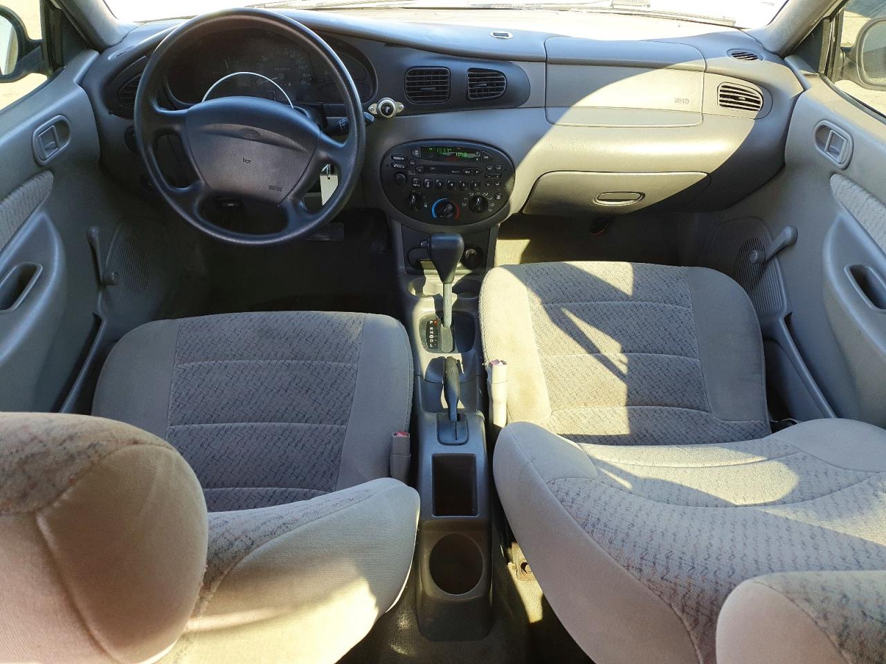 1997 Ford Escort Lx Белый vin: 1FALP13P8VW163402