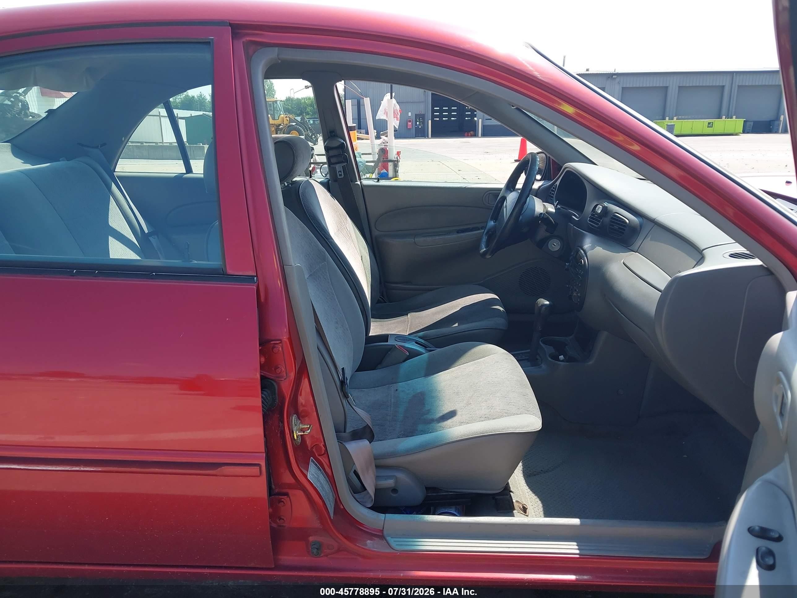 1998 Ford Escort Se Red vin: 1FALP13P9WW106868