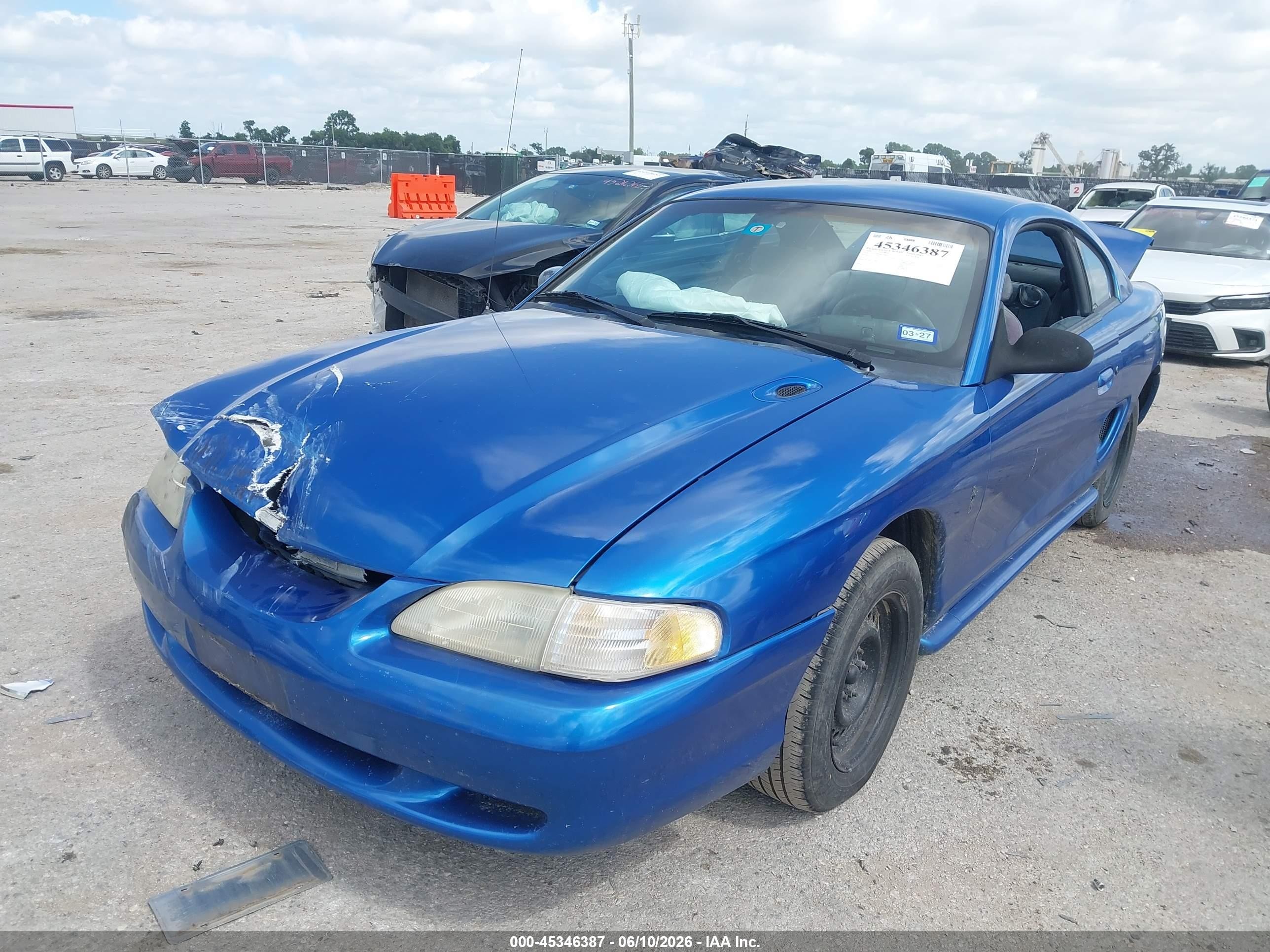 1994 Ford Mustang   Blue vin: 1FALP4040RF204672