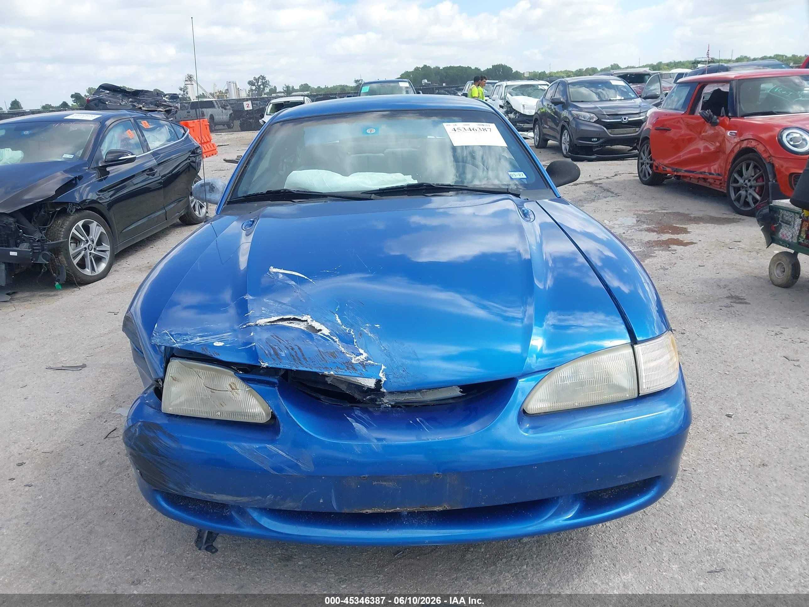 1994 Ford Mustang   Blue vin: 1FALP4040RF204672