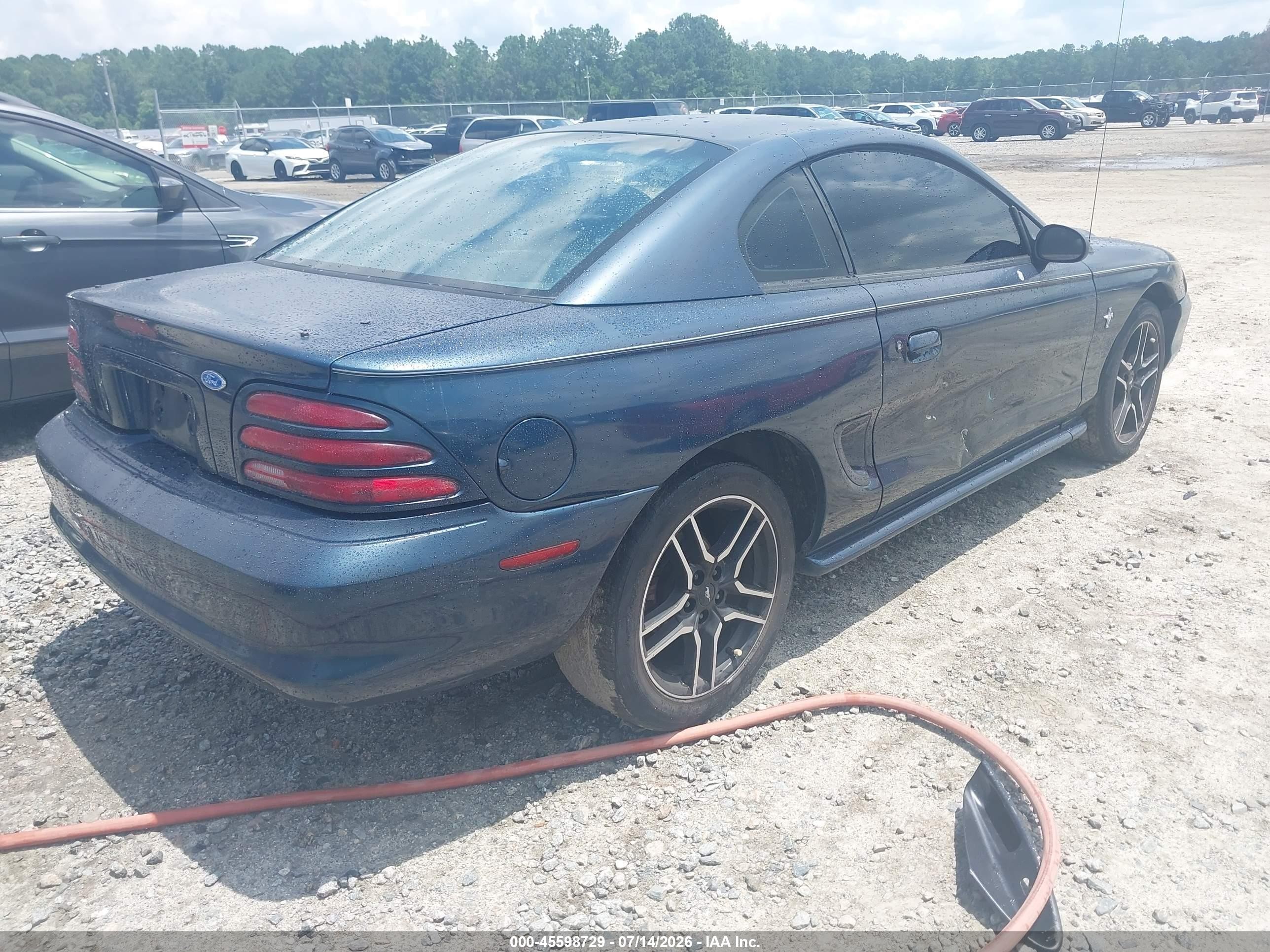 1994 Ford Mustang   Green vin: 1FALP4043RF183784