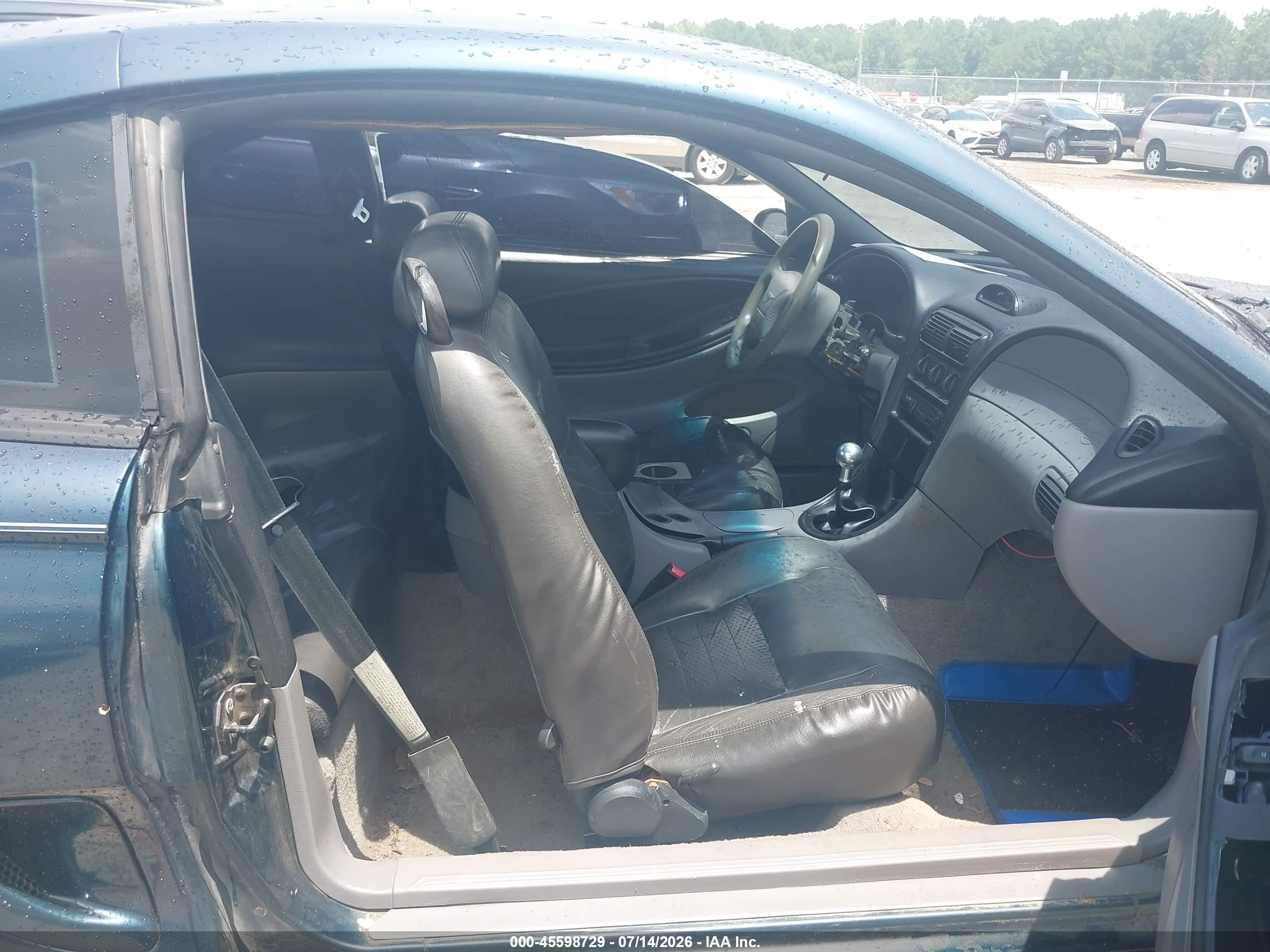1994 Ford Mustang   Green vin: 1FALP4043RF183784