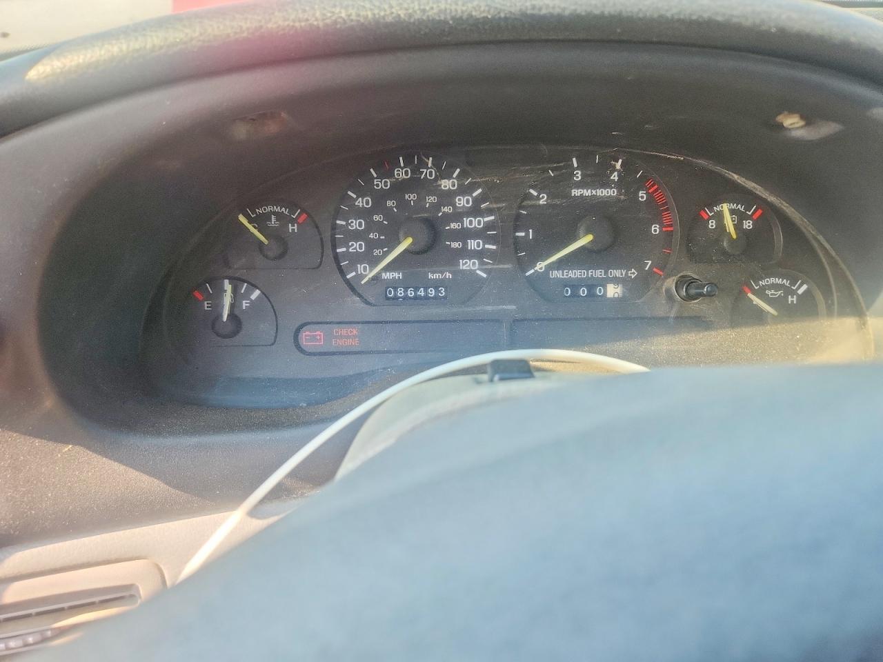 1995 Ford Mustang Red vin: 1FALP4043SF150953
