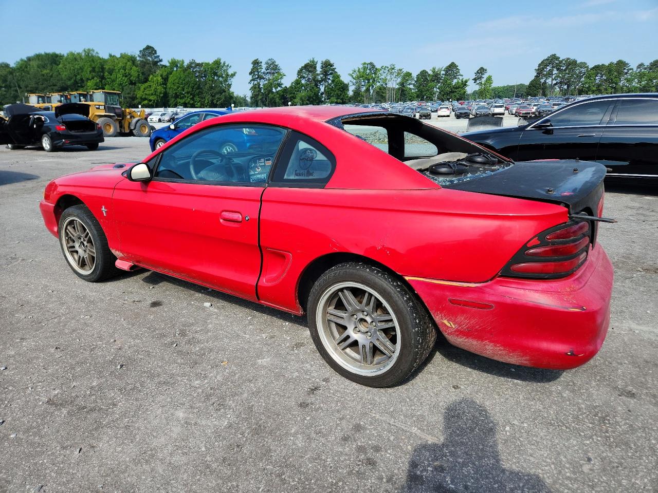 1995 Ford Mustang Red vin: 1FALP4043SF150953