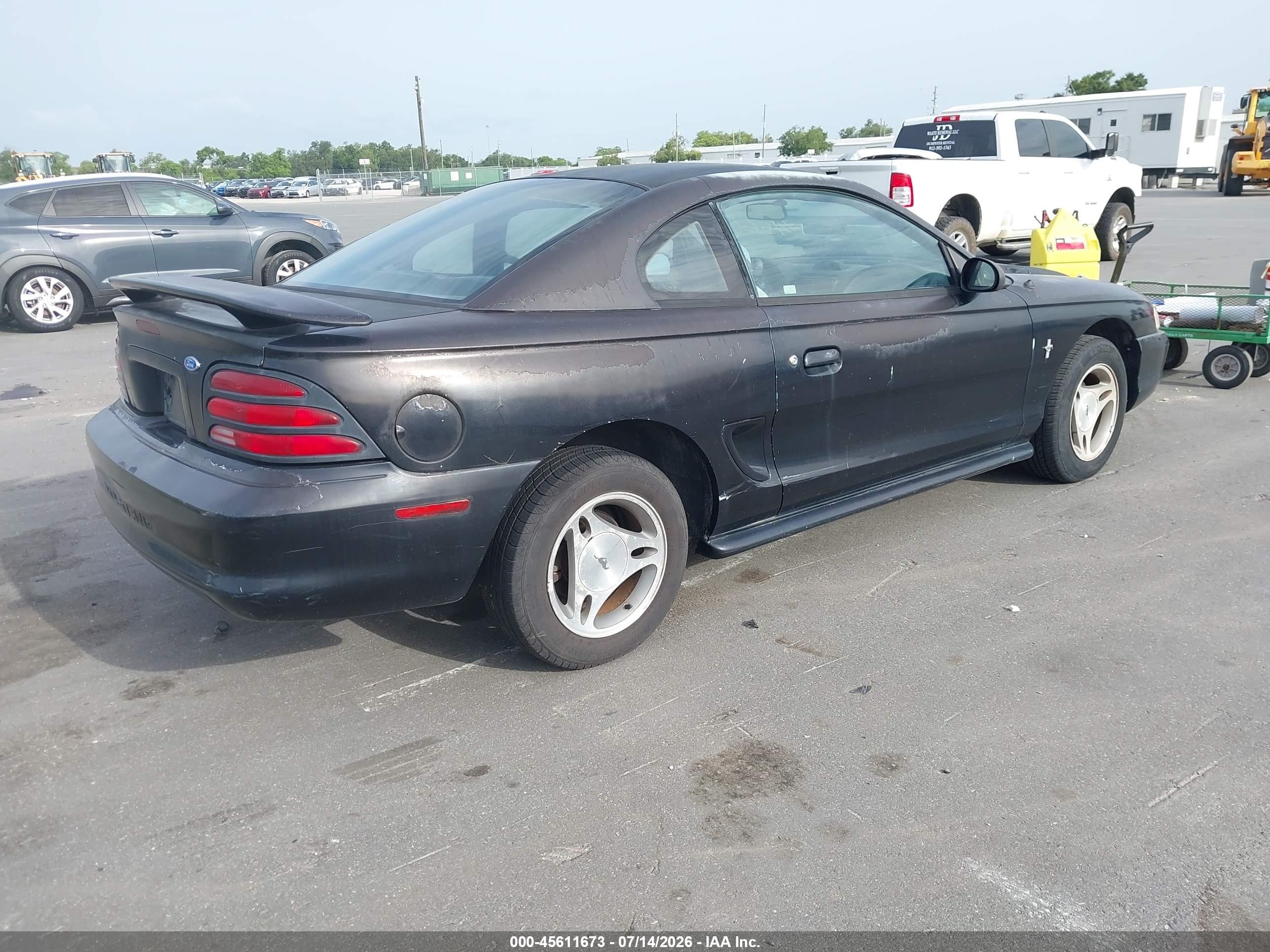 1994 Ford Mustang   Черный vin: 1FALP4044RF171322