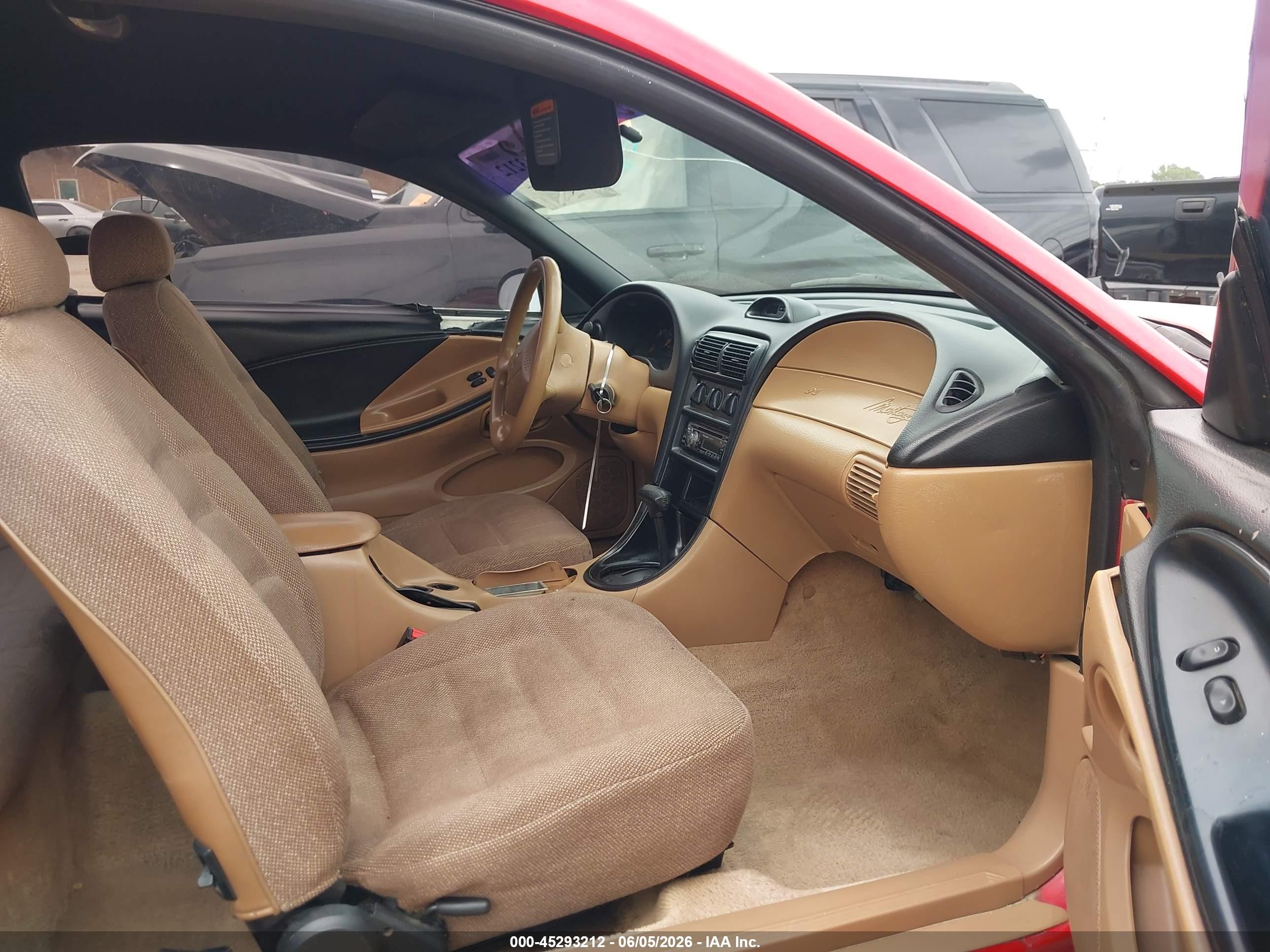 1996 Ford Mustang   Red vin: 1FALP4044TF104436