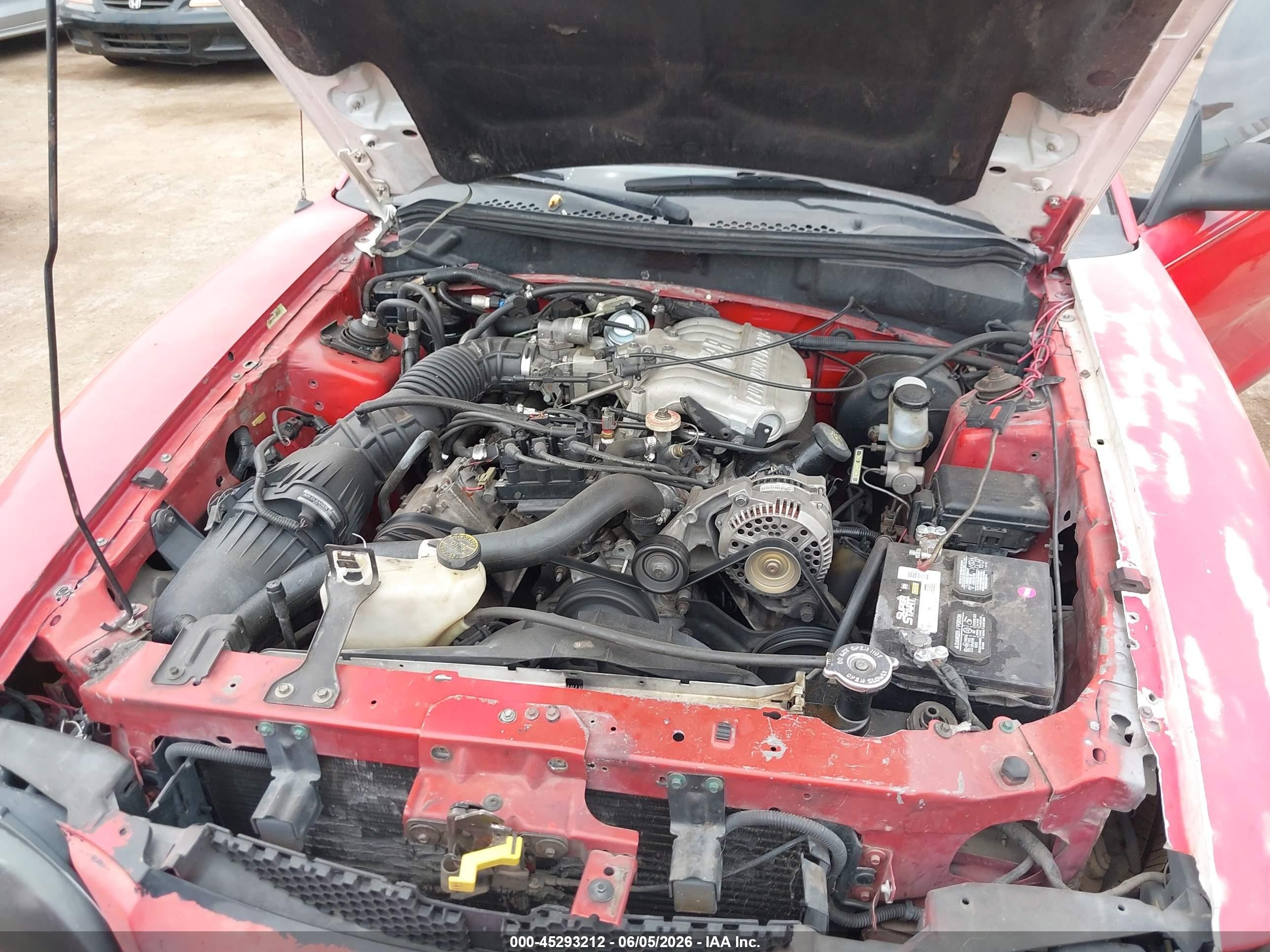 1996 Ford Mustang   Red vin: 1FALP4044TF104436