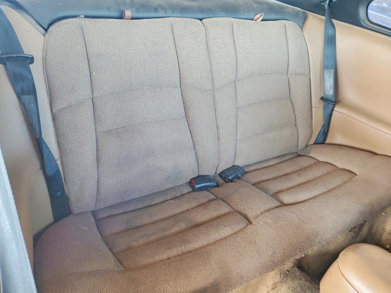 1997 Ford Mustang White vin: 1FALP4044VF115701