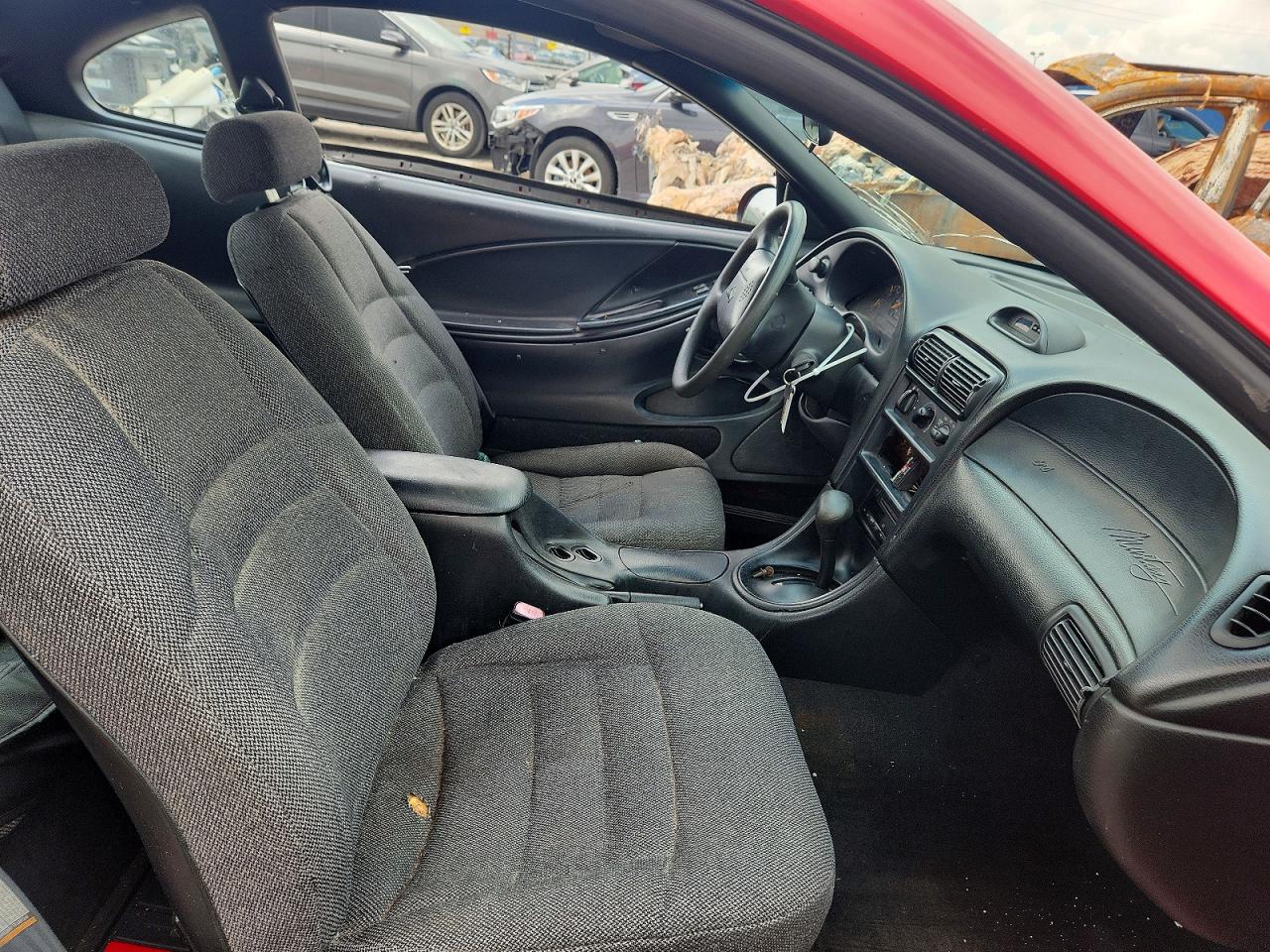 1997 Ford Mustang Red vin: 1FALP4047VF128877