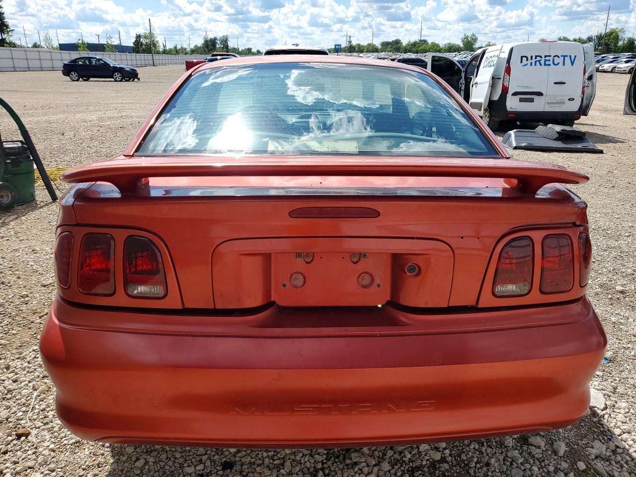 1997 Ford Mustang Оранжевый vin: 1FALP4047VF195897
