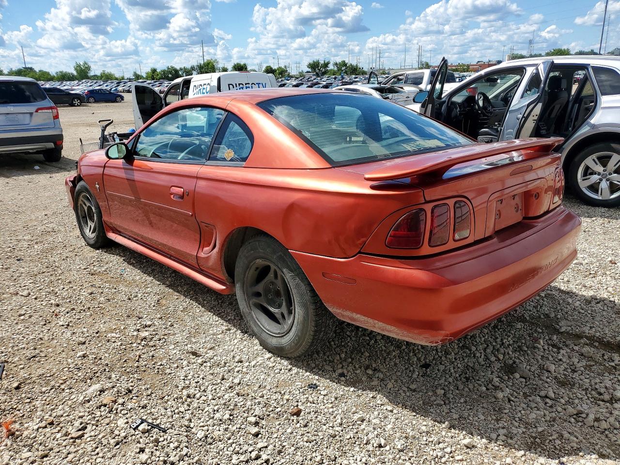 1997 Ford Mustang Оранжевый vin: 1FALP4047VF195897