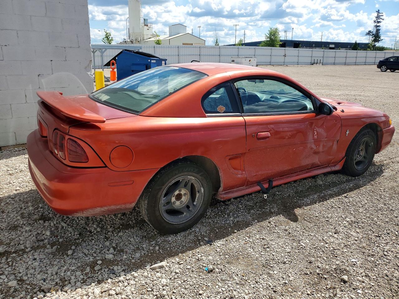 1997 Ford Mustang Оранжевый vin: 1FALP4047VF195897