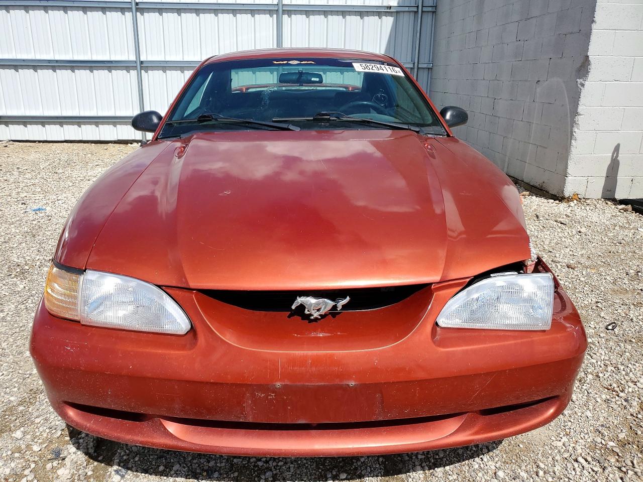 1997 Ford Mustang Оранжевый vin: 1FALP4047VF195897