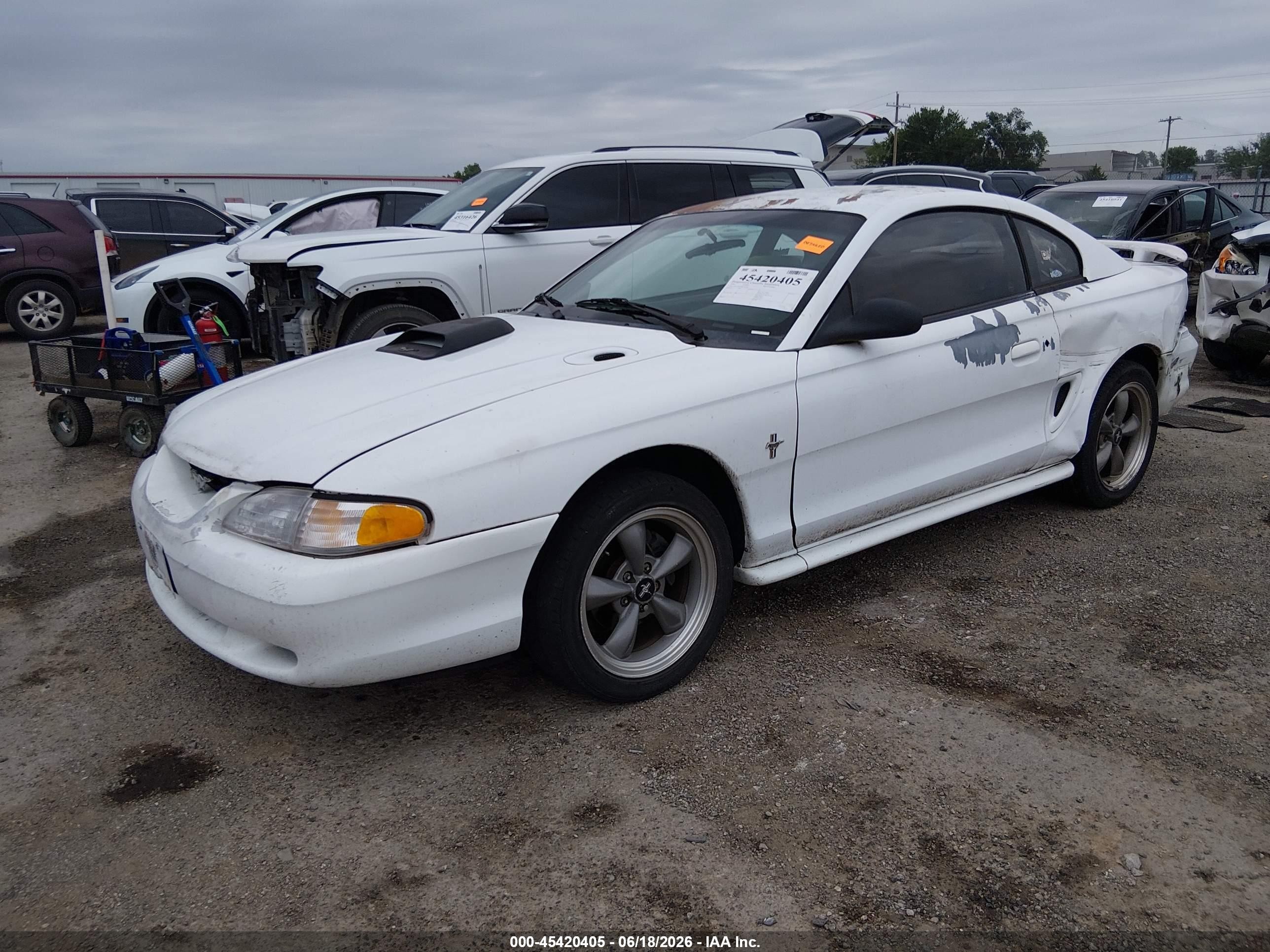 1995 Ford Mustang   White vin: 1FALP4049SF102566