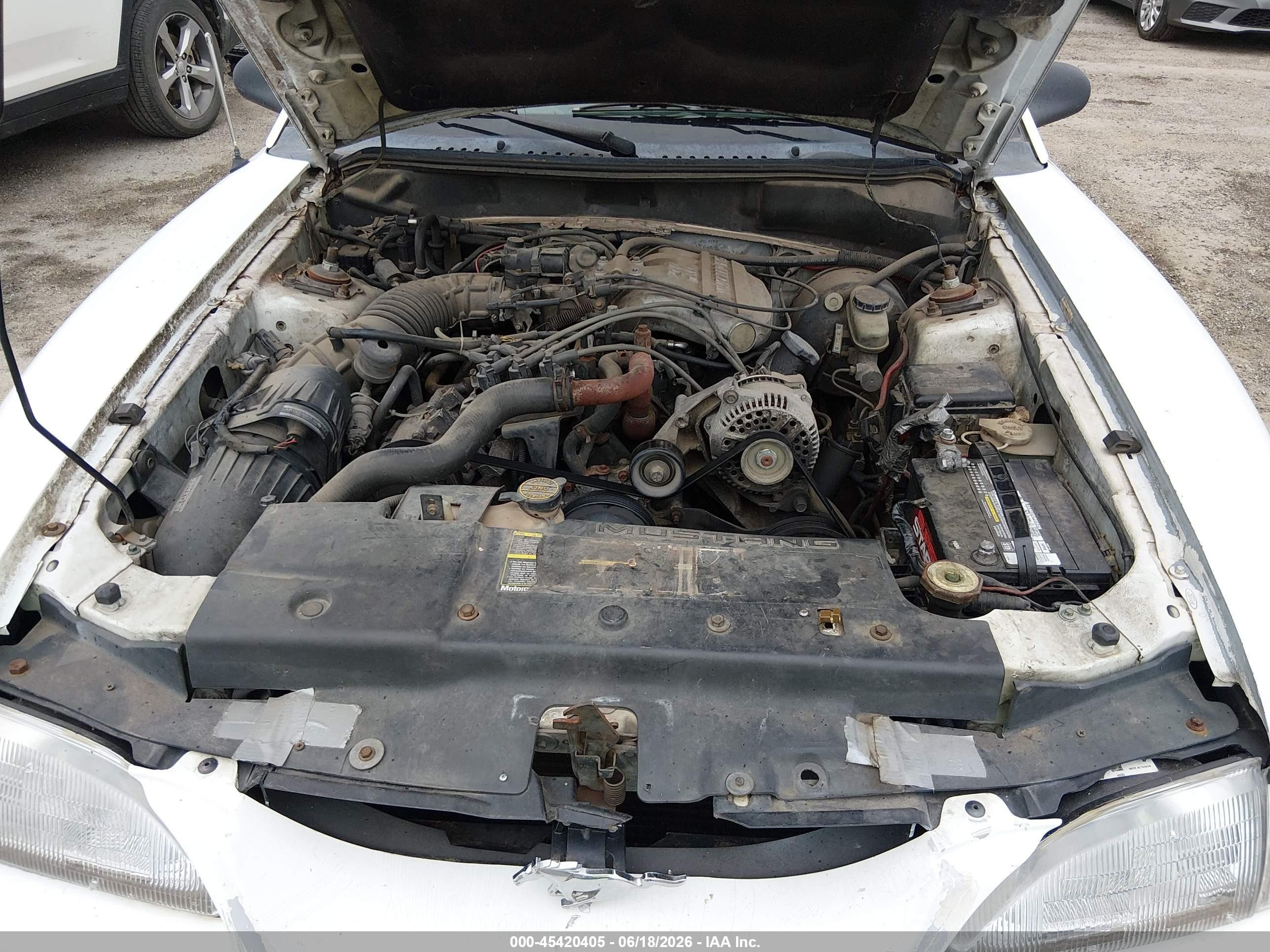 1995 Ford Mustang   White vin: 1FALP4049SF102566