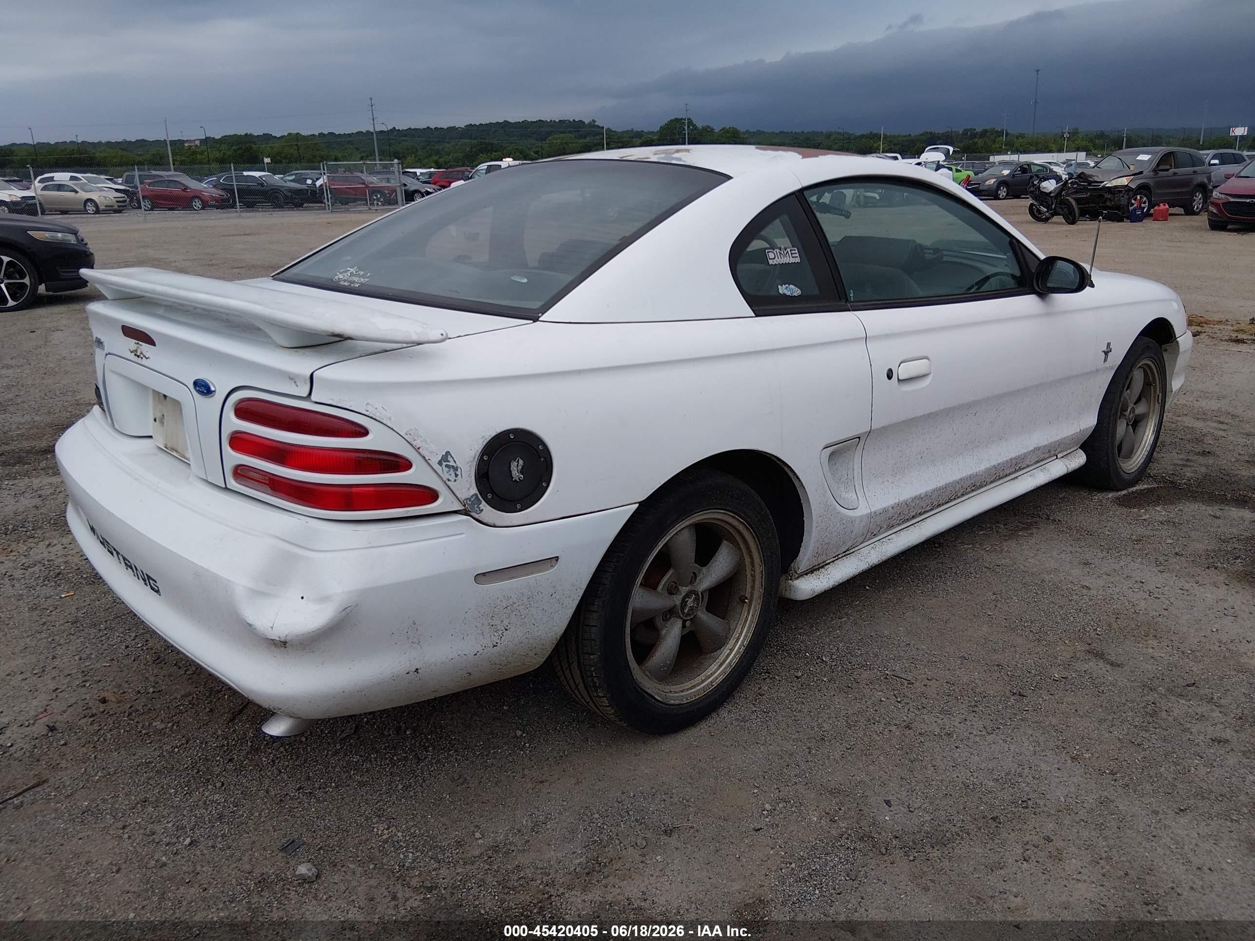 1995 Ford Mustang   White vin: 1FALP4049SF102566