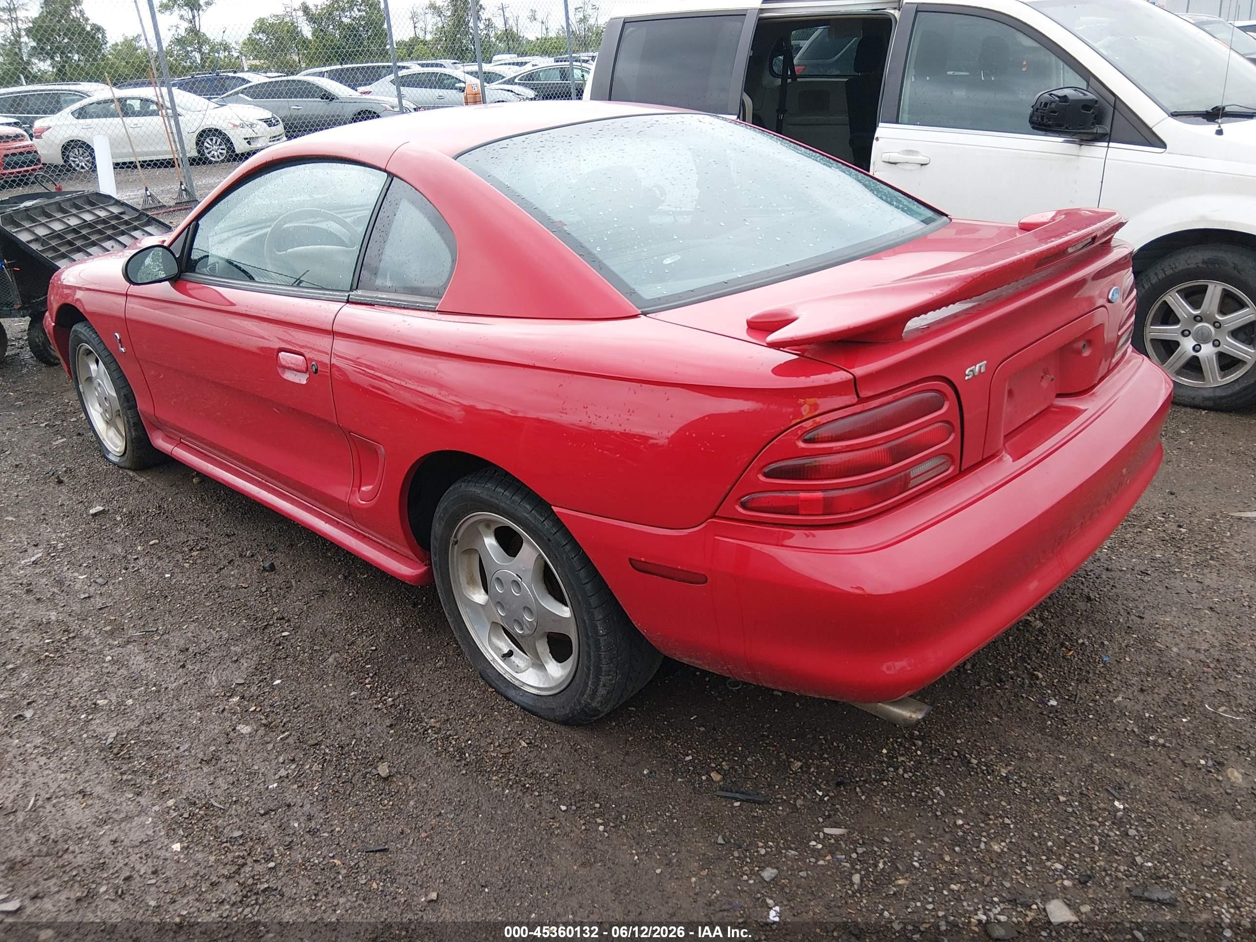 1995 Ford Mustang Cobra Svt Red vin: 1FALP42D4SF194697