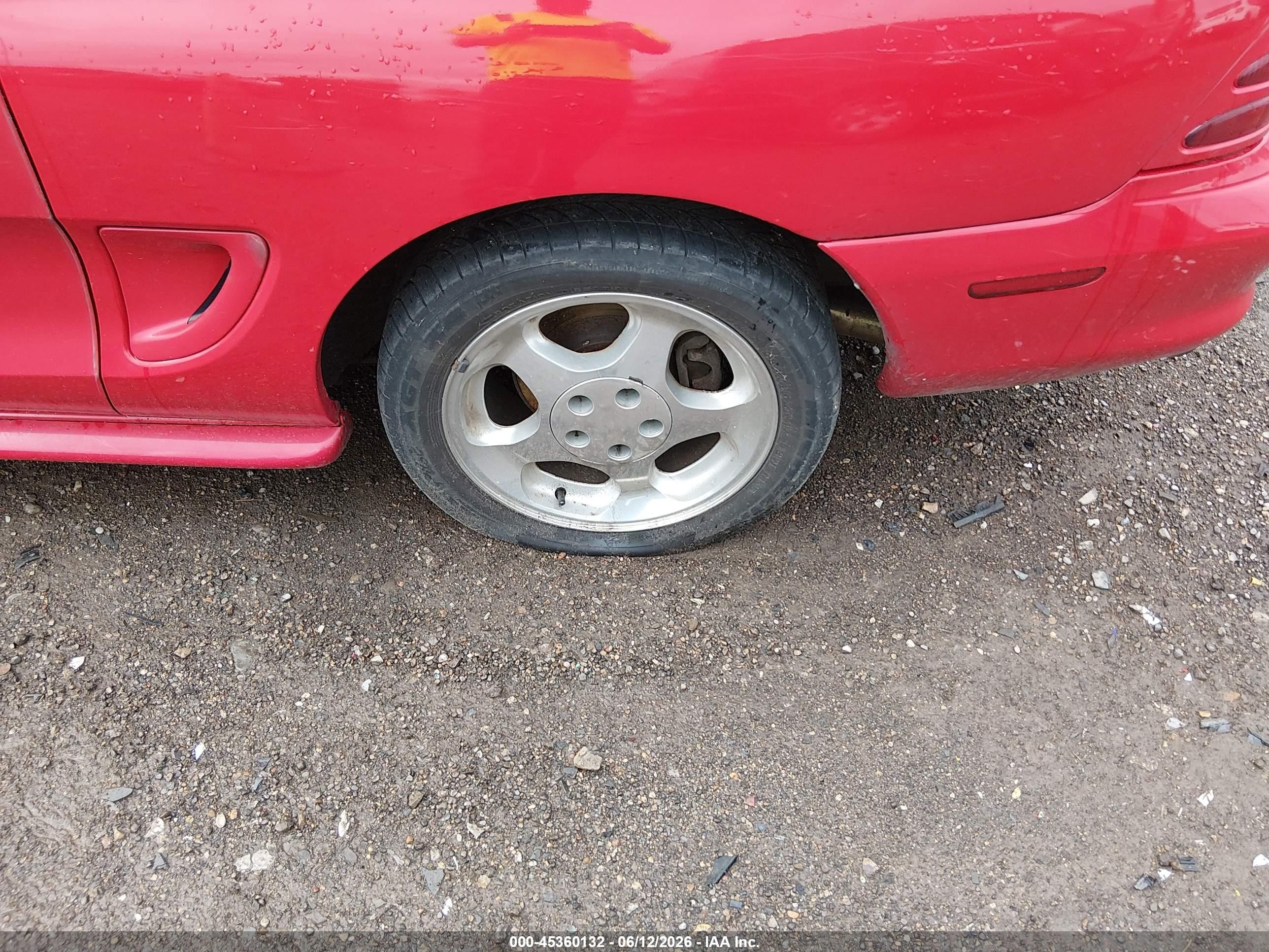 1995 Ford Mustang Cobra Svt Red vin: 1FALP42D4SF194697