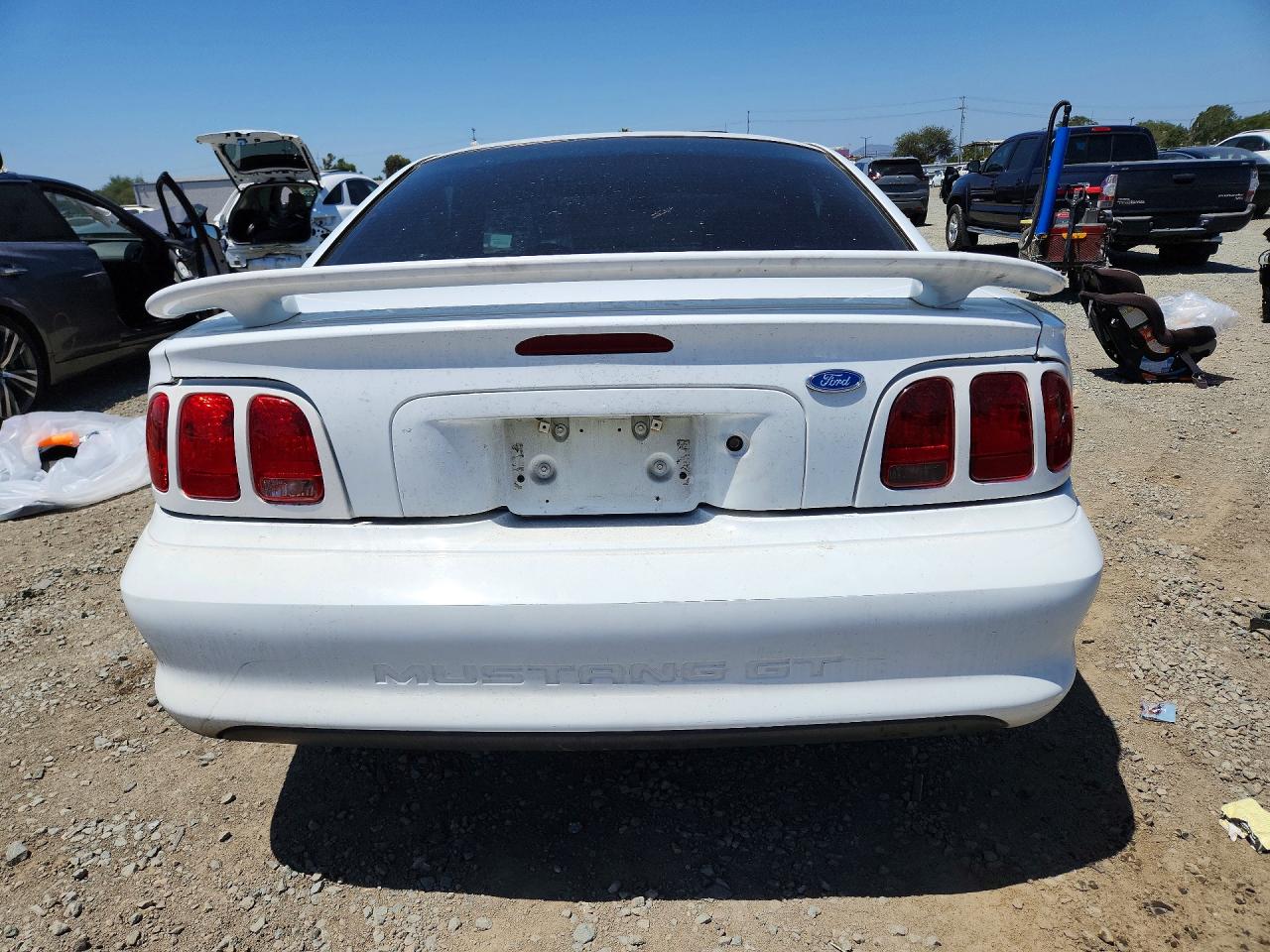 1994 Ford Mustang Gt Белый vin: 1FALP42T2RF236530