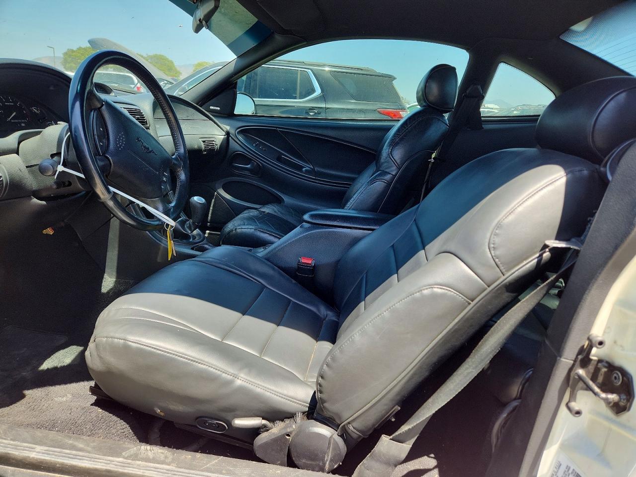 1994 Ford Mustang Gt Белый vin: 1FALP42T2RF236530