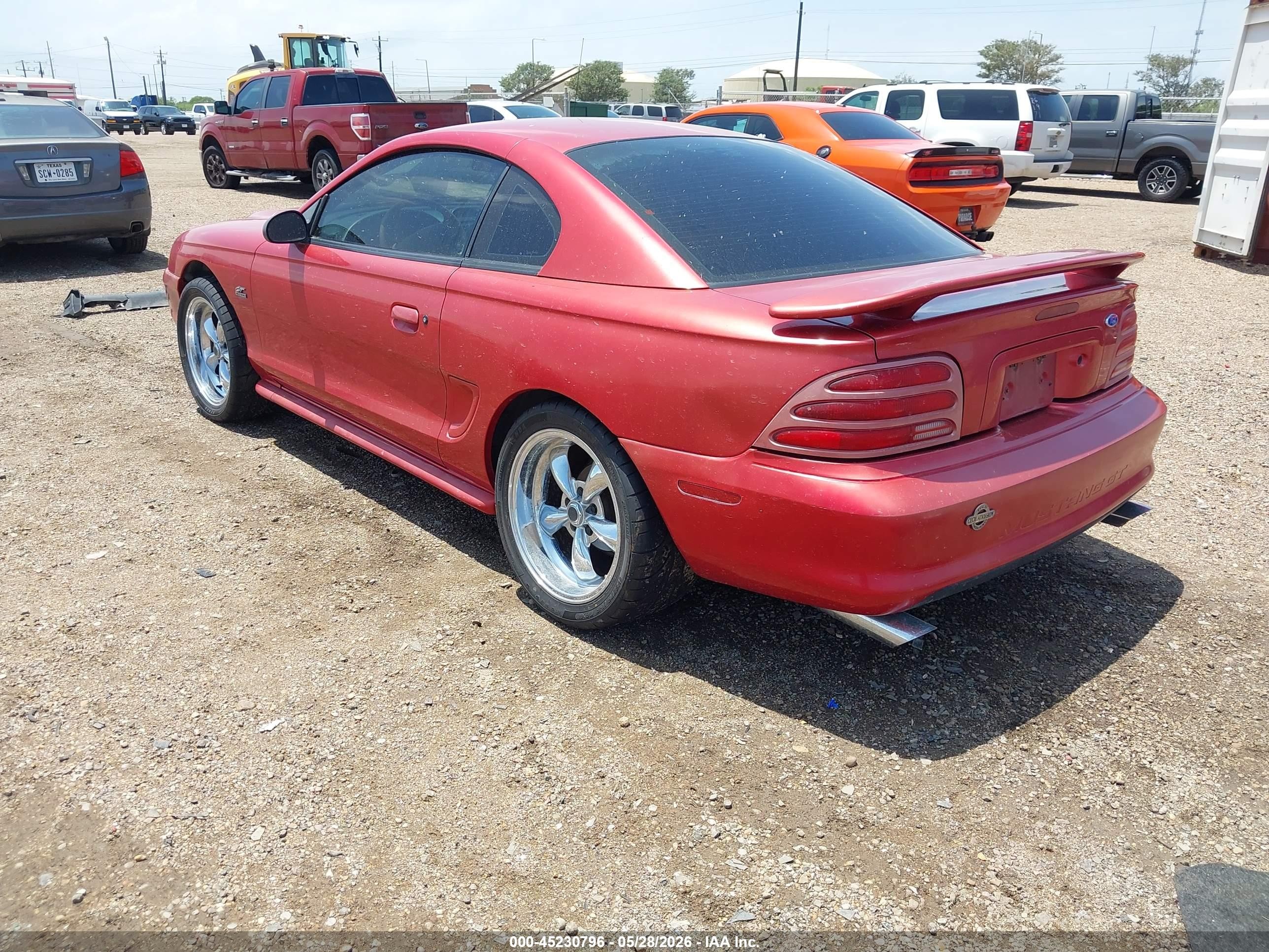1994 Ford Mustang Gt Red vin: 1FALP42T5RF193561