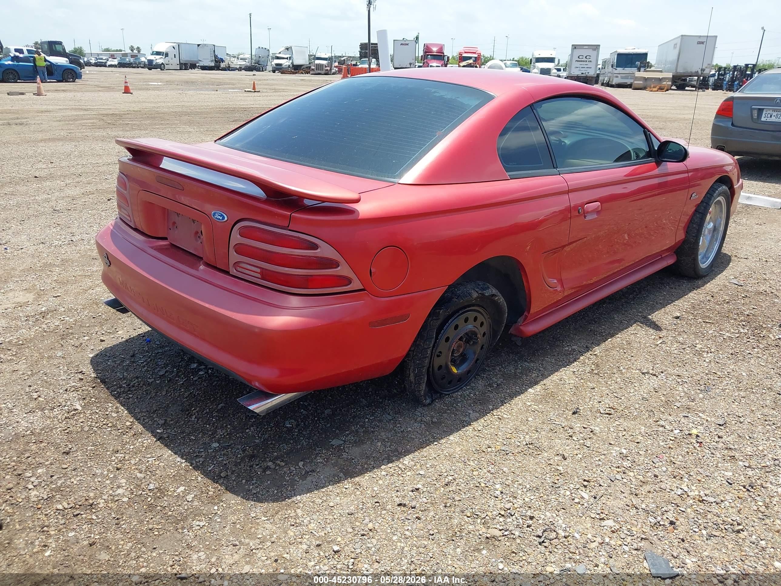 1994 Ford Mustang Gt Red vin: 1FALP42T5RF193561