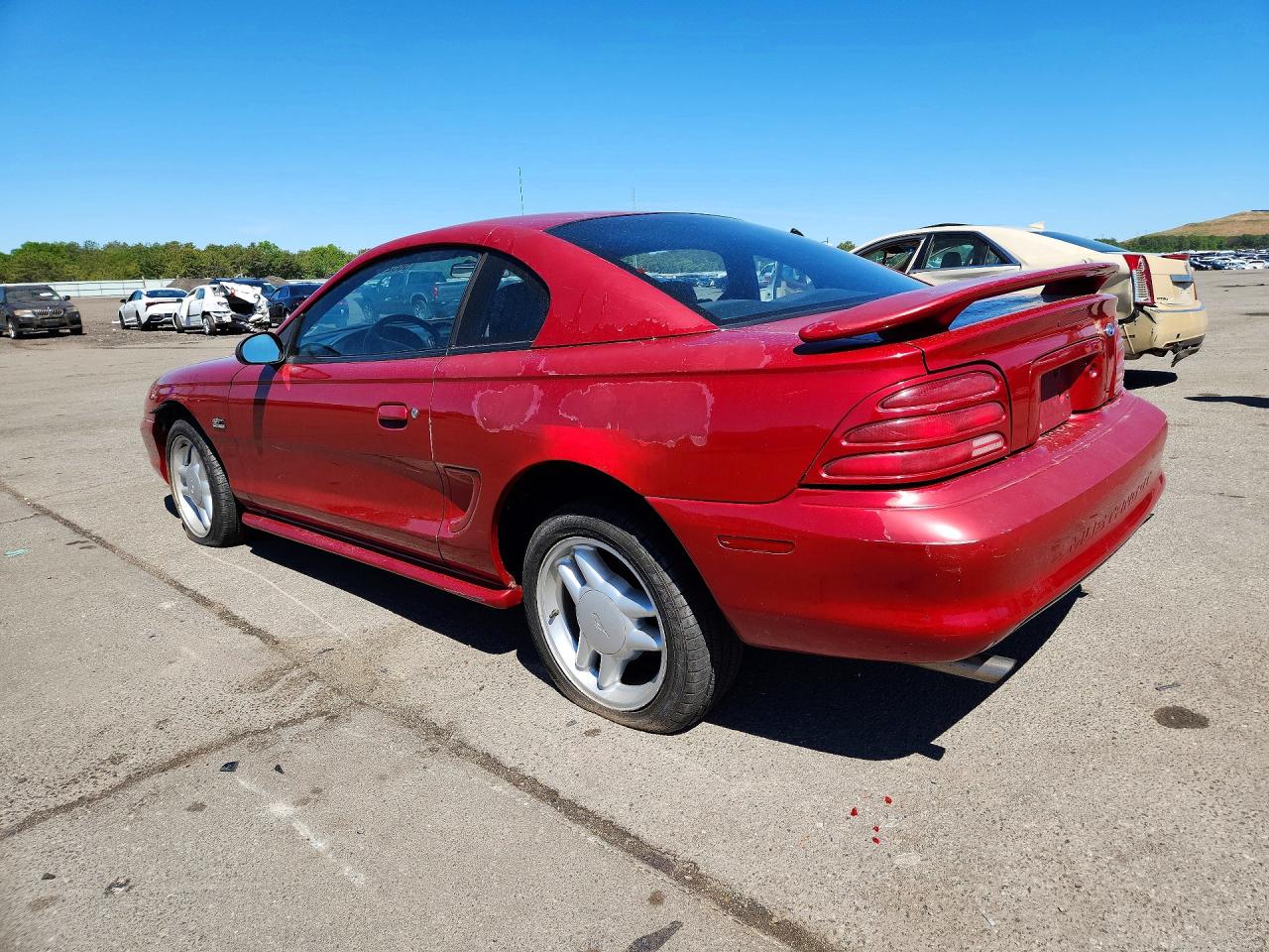 1994 Ford Mustang Red vin: 1FALP42T6RF149438