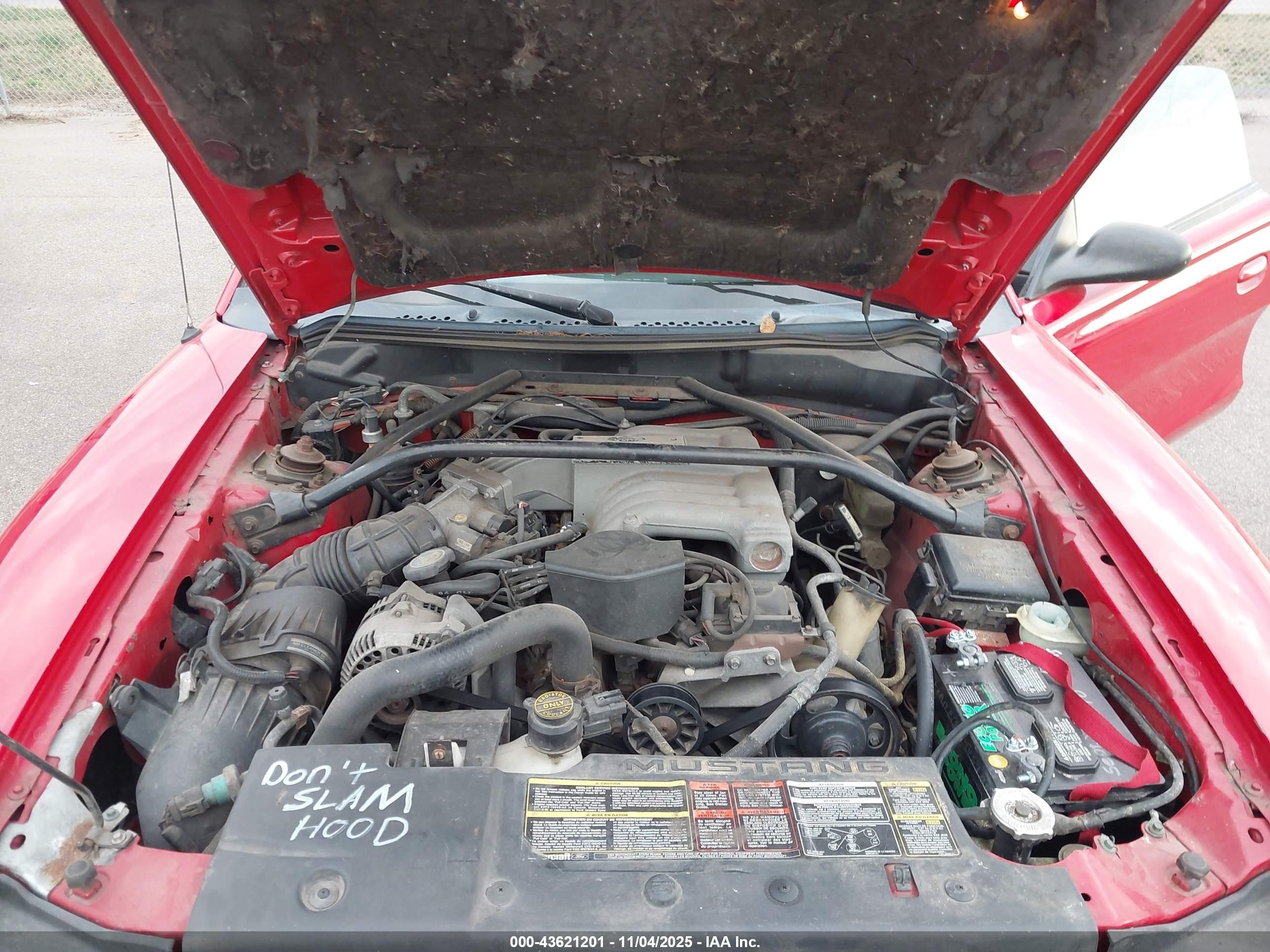 1995 Ford Mustang Gt/gts Red vin: 1FALP42T7SF141404