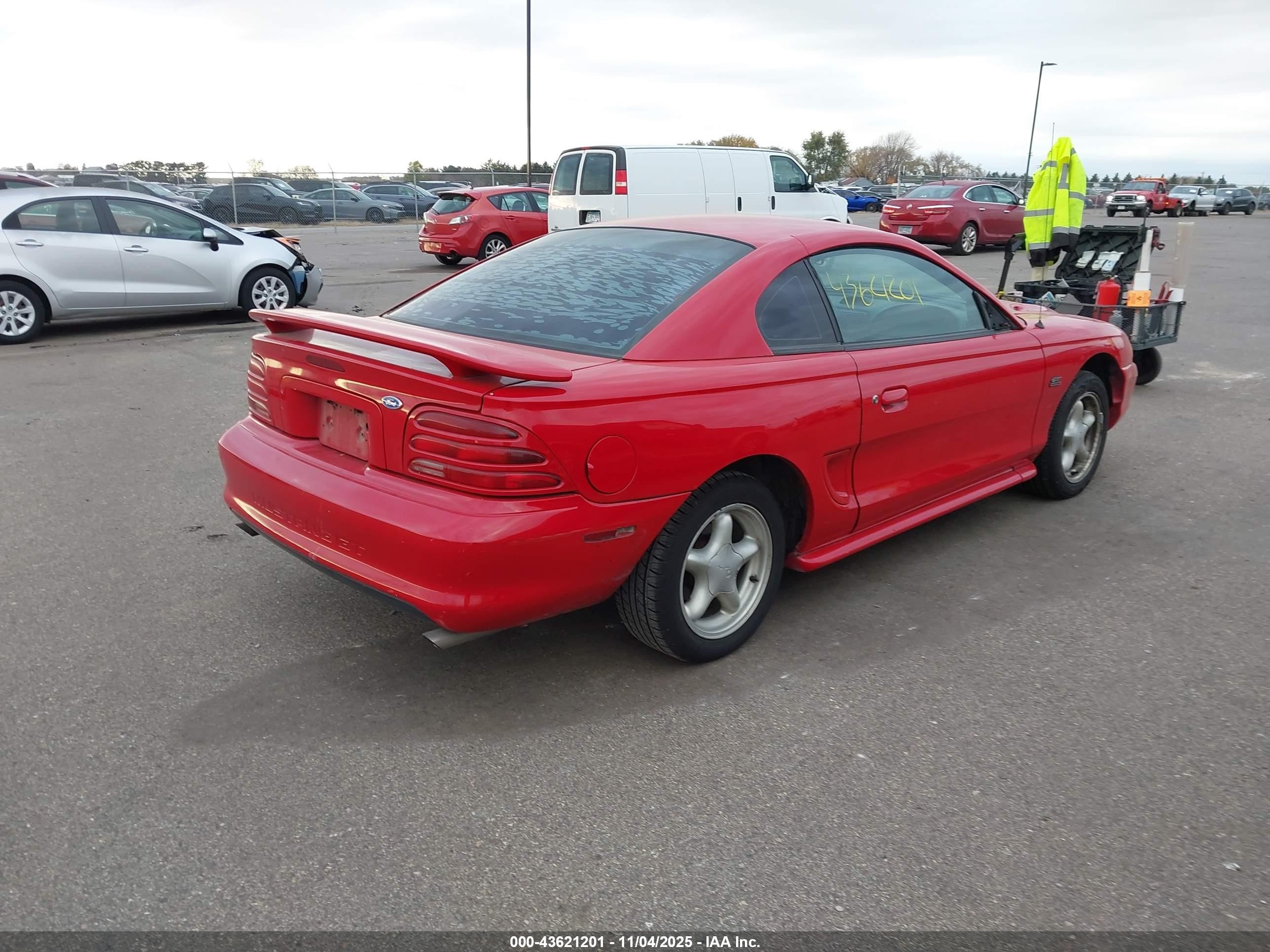 1995 Ford Mustang Gt/gts Red vin: 1FALP42T7SF141404