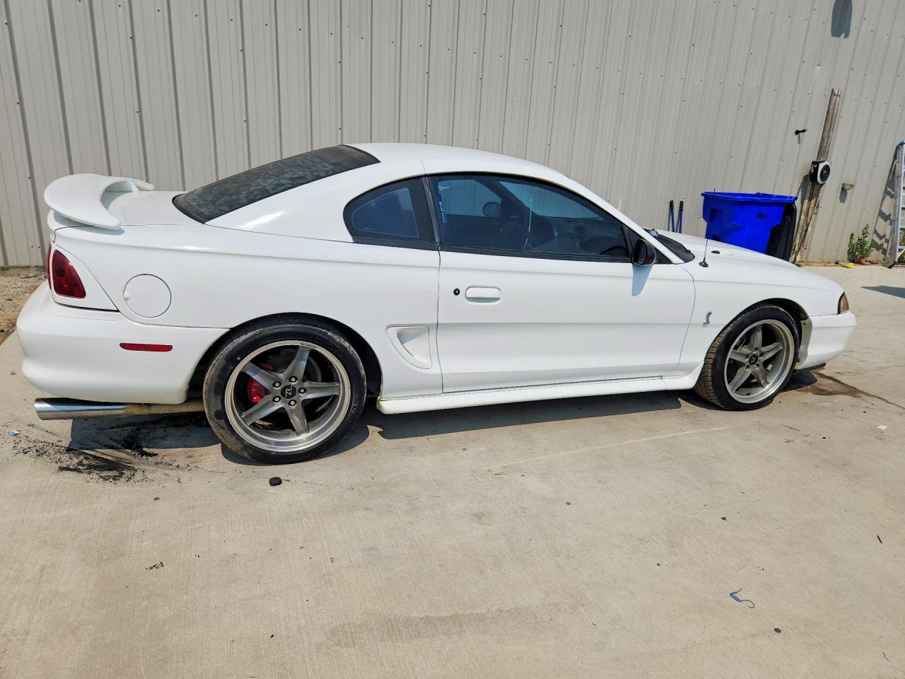 1996 Ford Mustang Gt Белый vin: 1FALP42X2TF228664