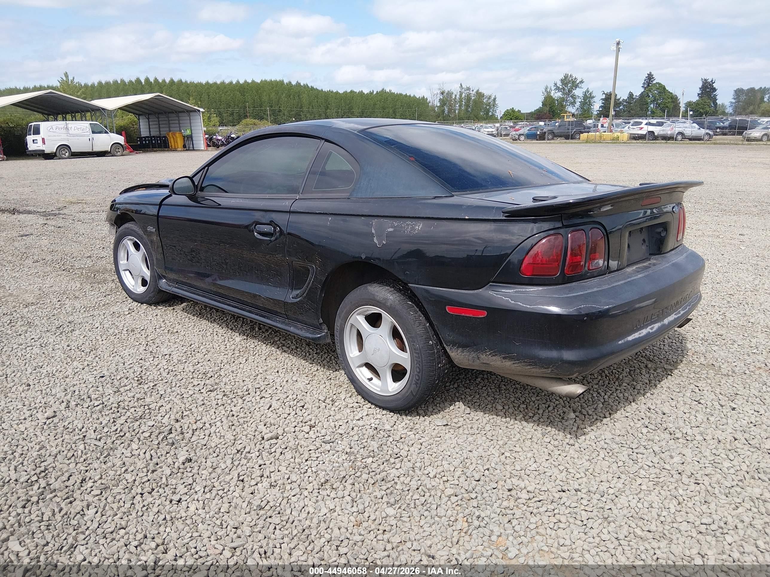 1996 Ford Mustang Gt Black vin: 1FALP42X4TF211400