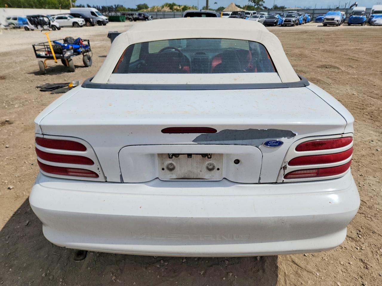 1994 Ford Mustang White vin: 1FALP4443RF133719