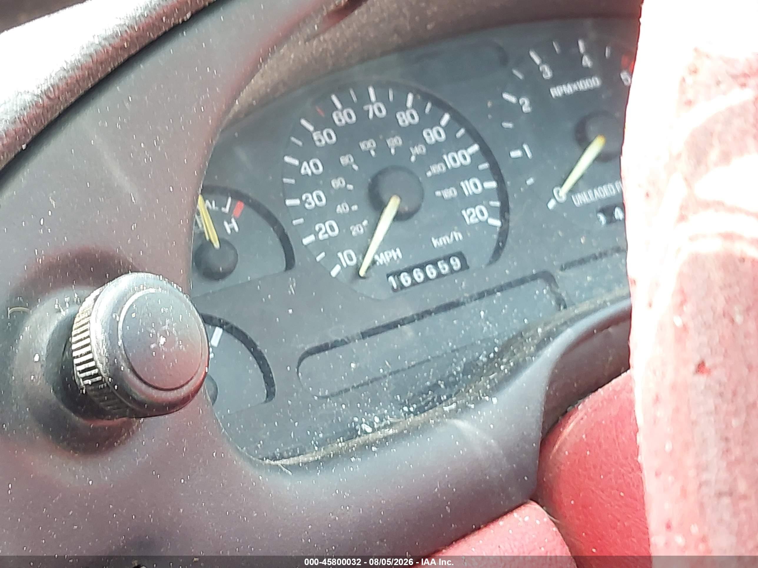 1994 Ford Mustang   Белый vin: 1FALP4444RF218374