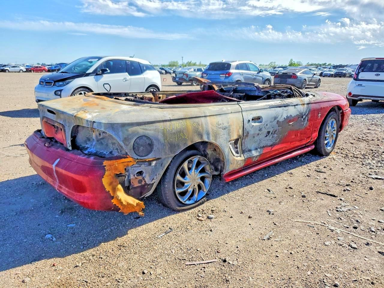1994 Ford Mustang Red vin: 1FALP4449RF209542