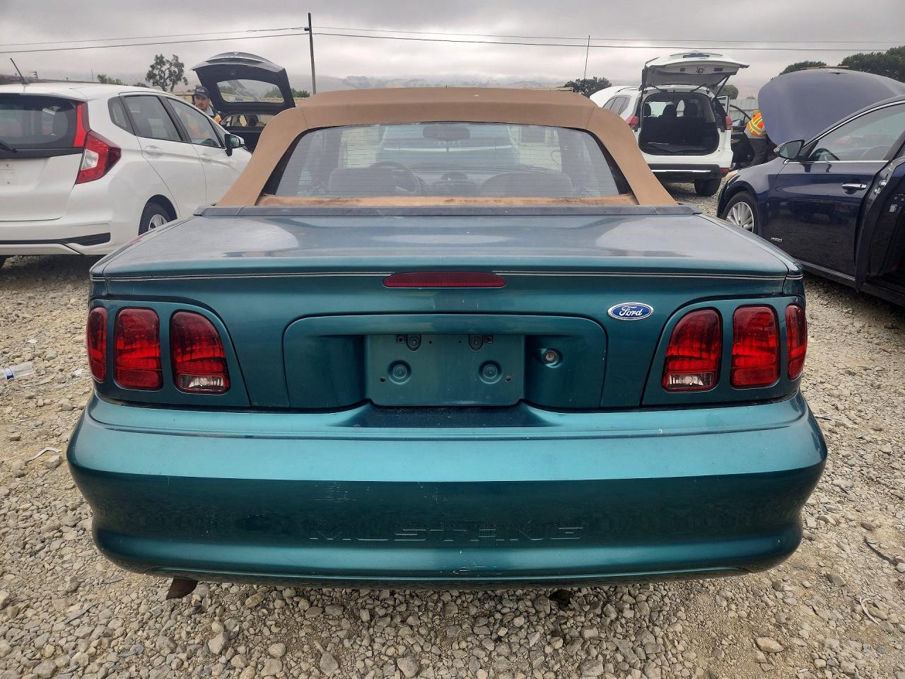 1996 Ford Mustang Бирюзовый vin: 1FALP444XTF200873