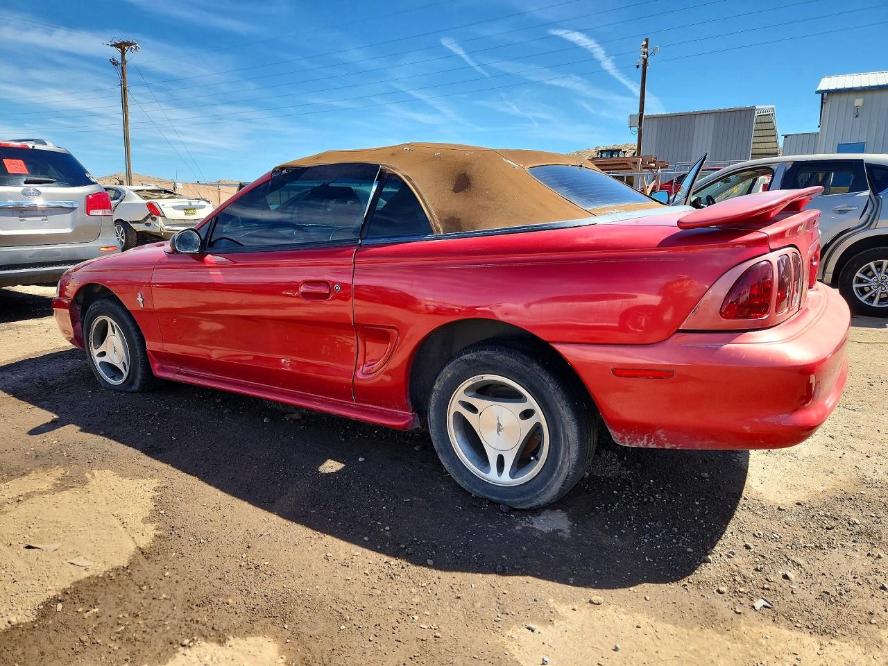 1997 Ford Mustang Red vin: 1FALP444XVF201105