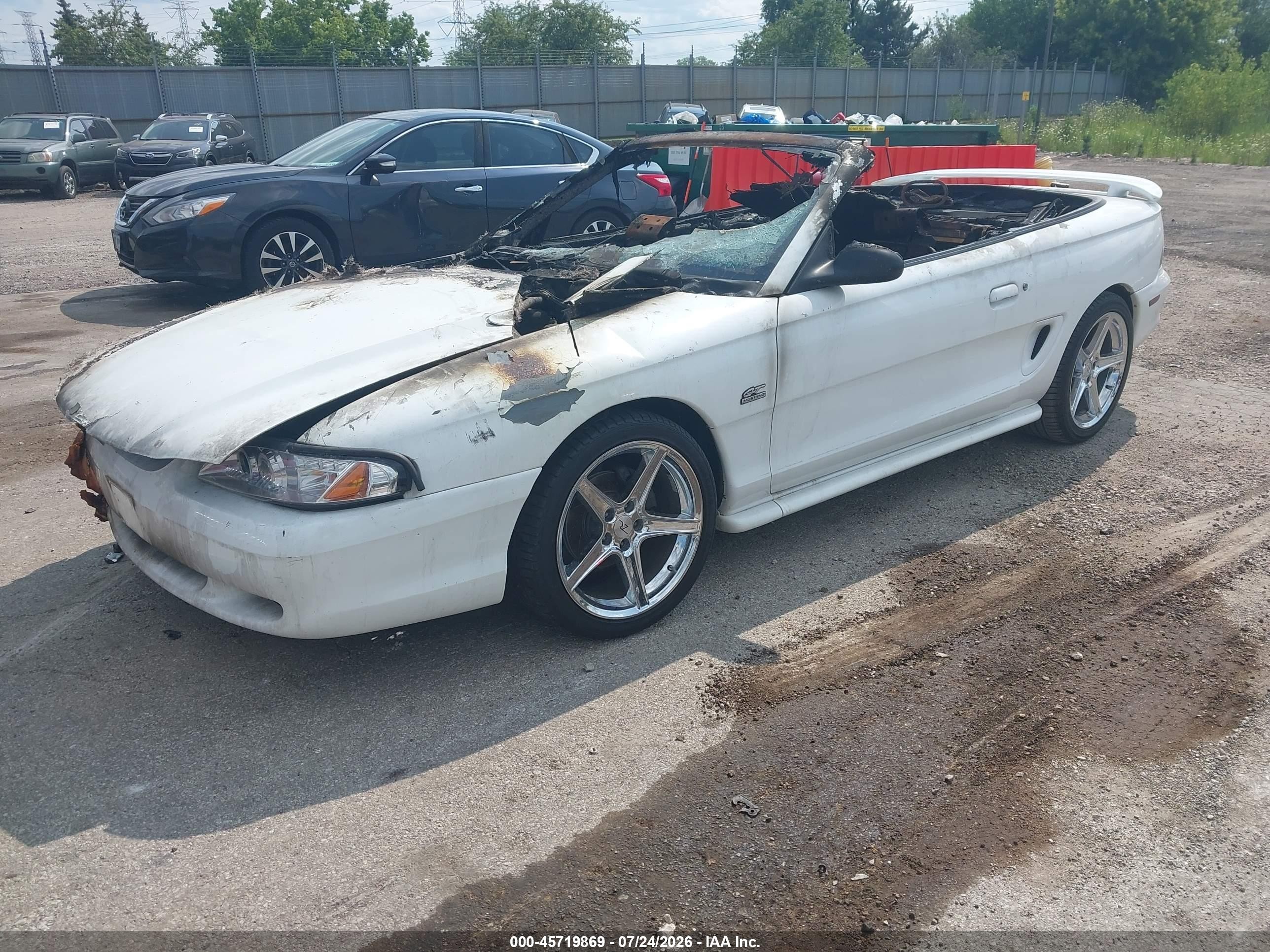 1994 Ford Mustang Gt White vin: 1FALP45T1RF105777