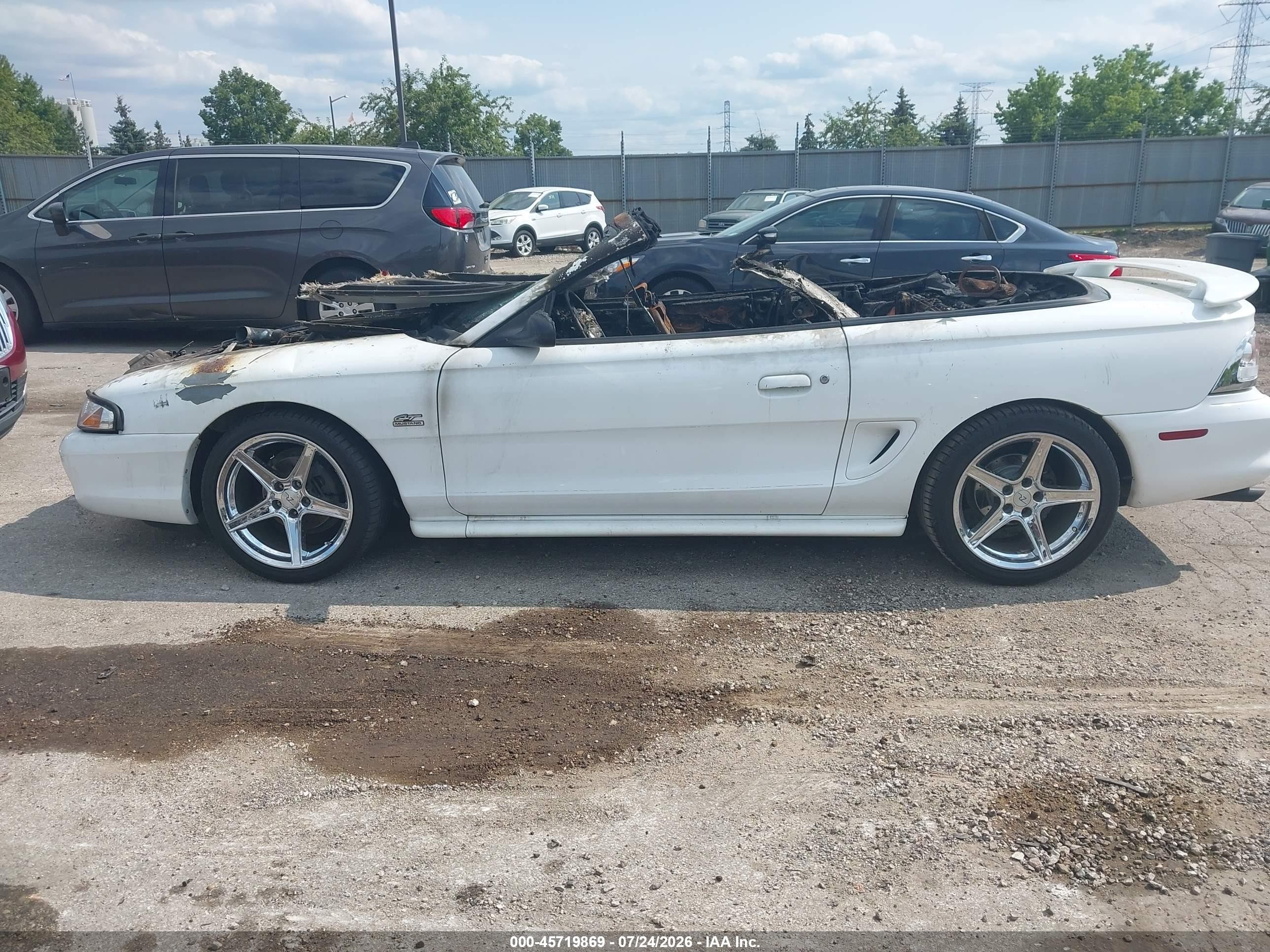 1994 Ford Mustang Gt White vin: 1FALP45T1RF105777
