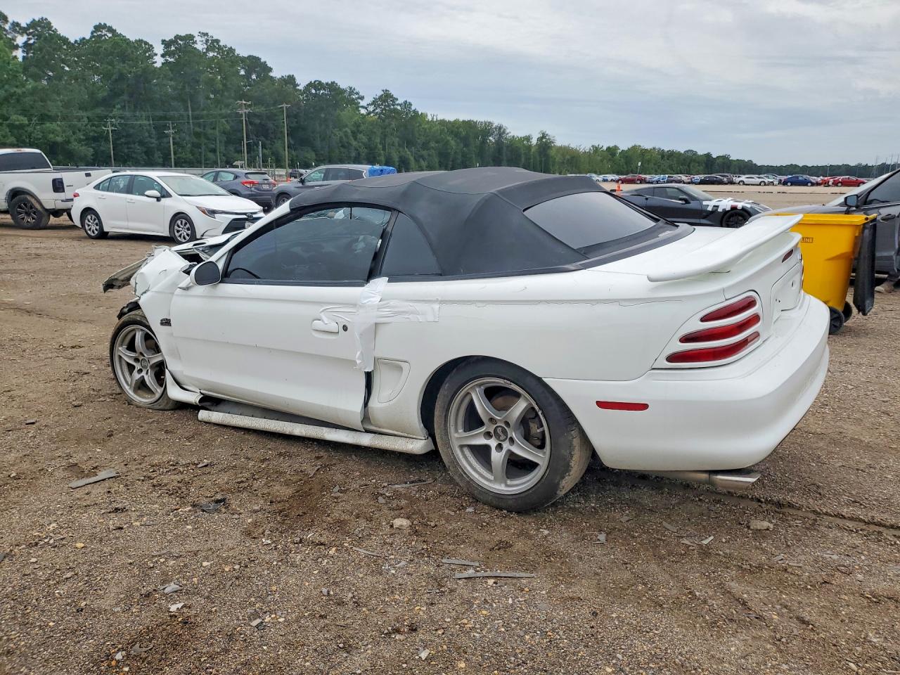 1995 Ford Mustang Gt/gts White vin: 1FALP45T1SF252753