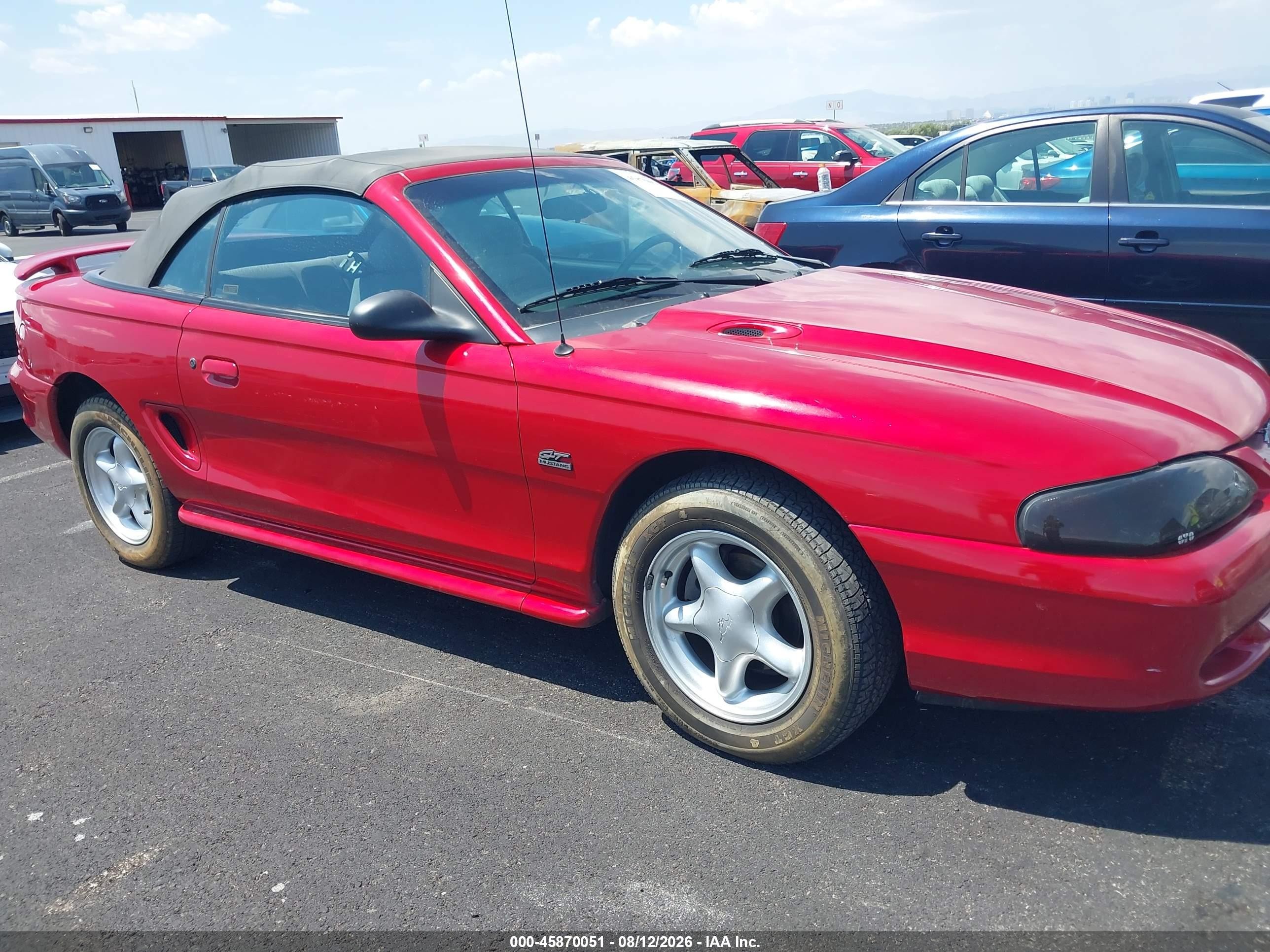 1994 Ford Mustang Gt Red vin: 1FALP45T3RF175975